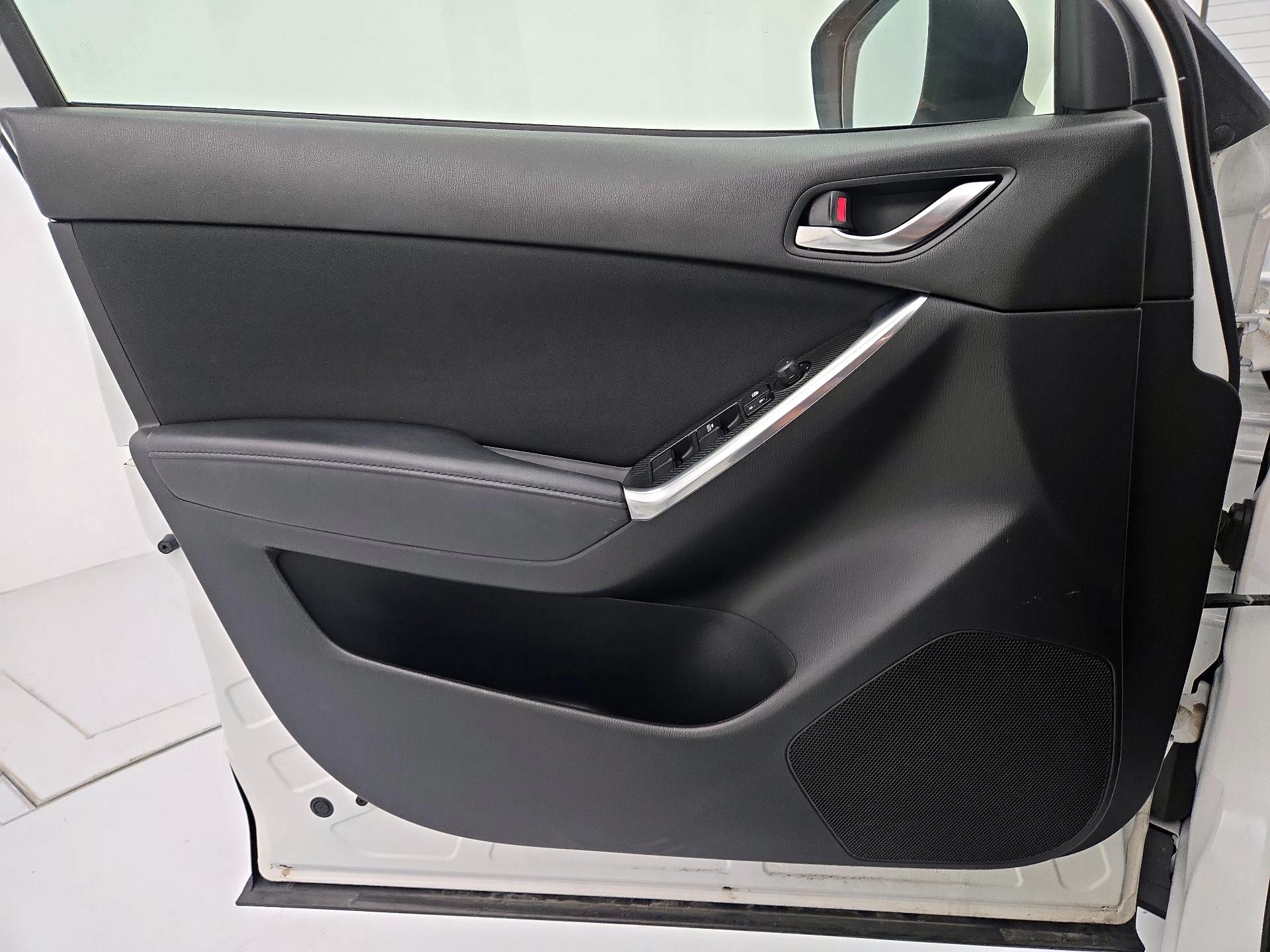 Thumbnail: 2016 Mazda CX-5 - 12