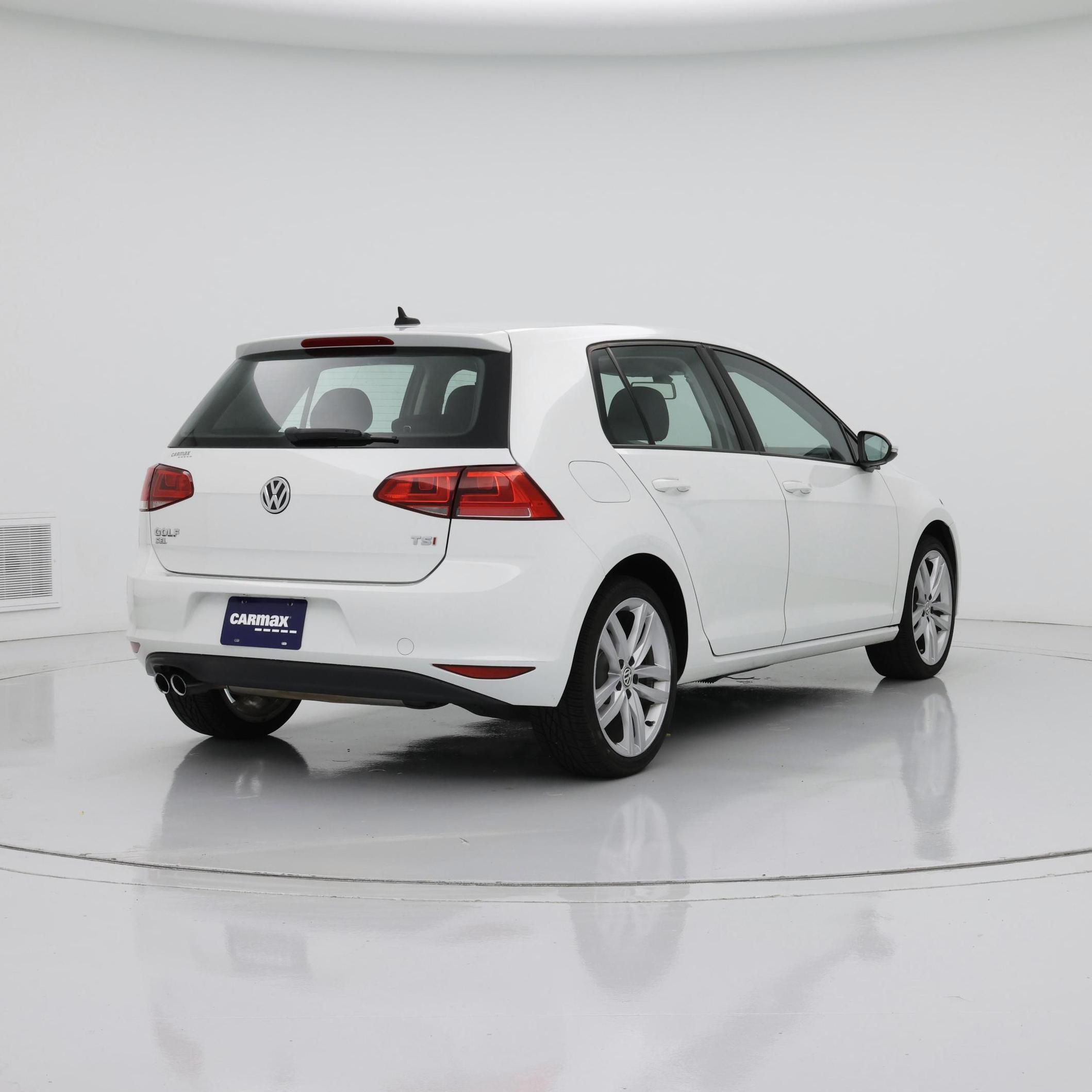 Thumbnail: 2017 Volkswagen Golf - 8