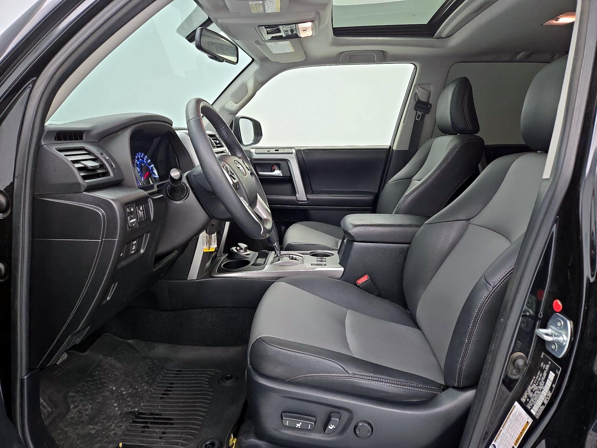 Thumbnail: 2019 Toyota 4Runner - 11
