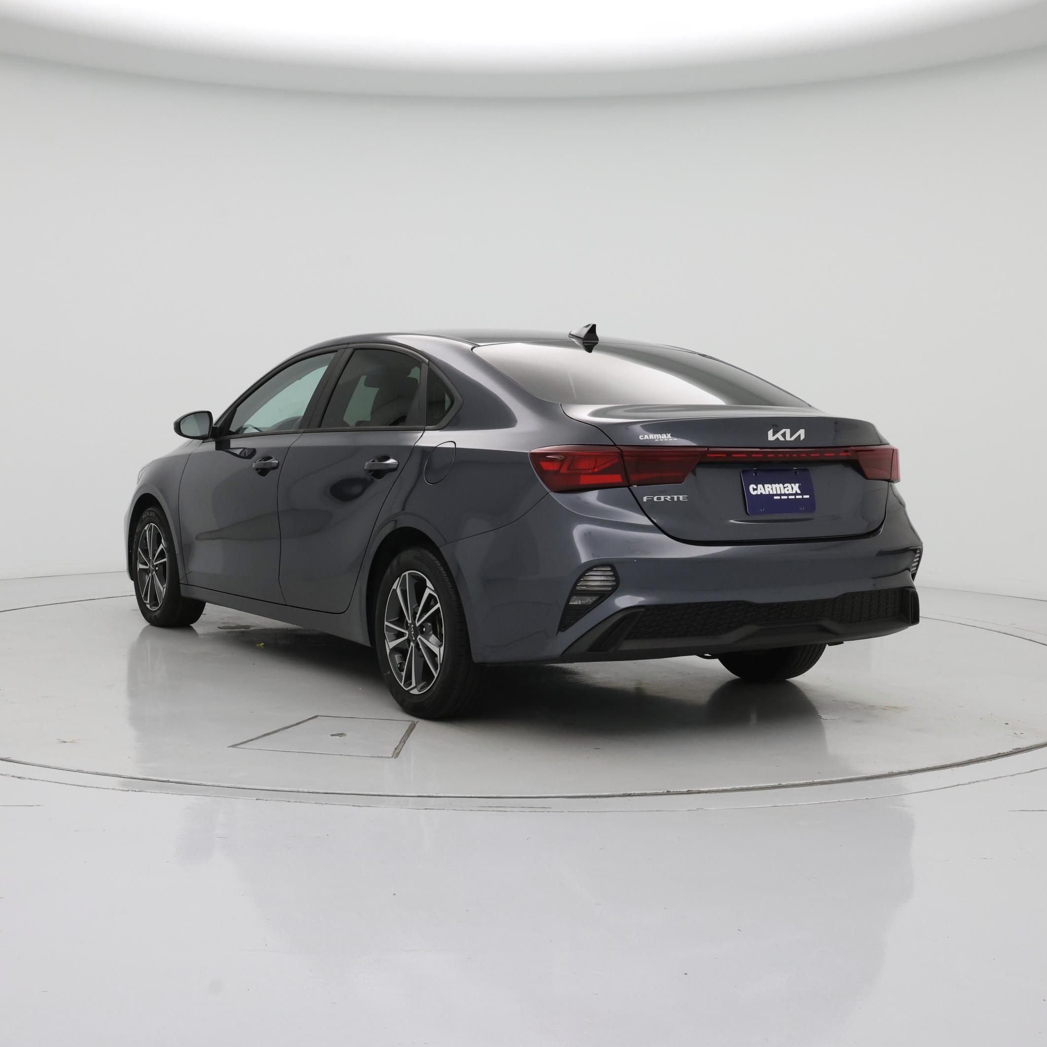 Thumbnail: 2022 Kia Forte - 2