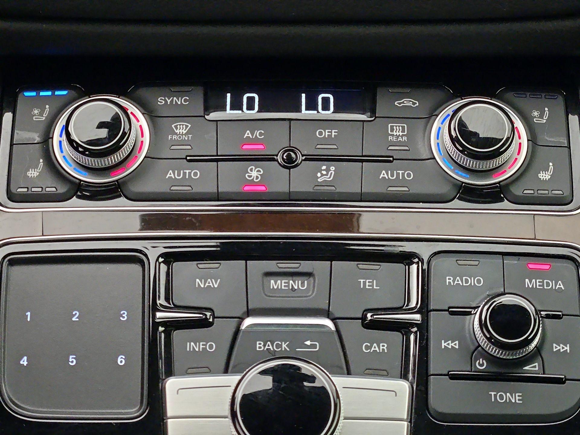 Thumbnail: 2016 Audi A8 - 17