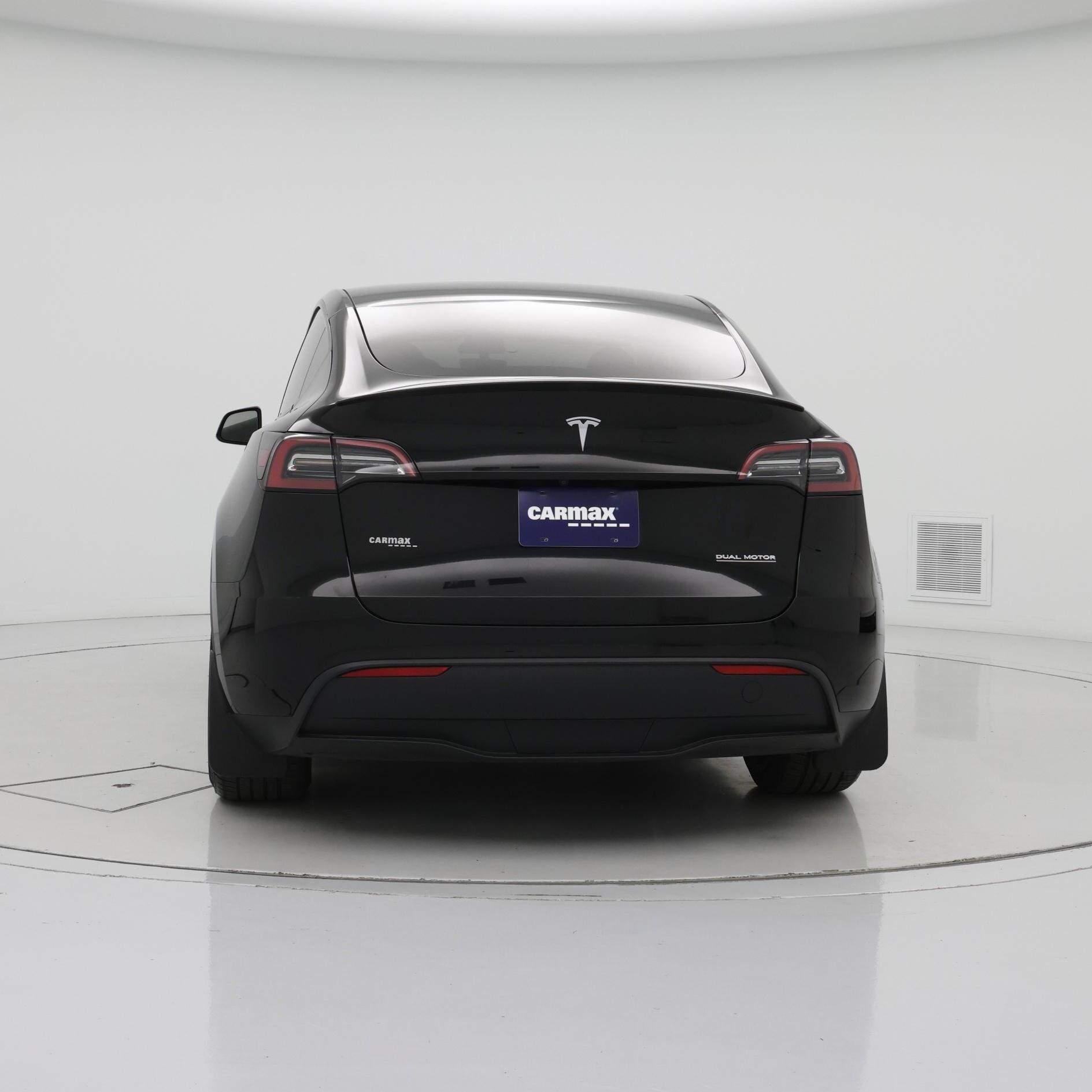 Thumbnail: 2023 Tesla Model Y - 6