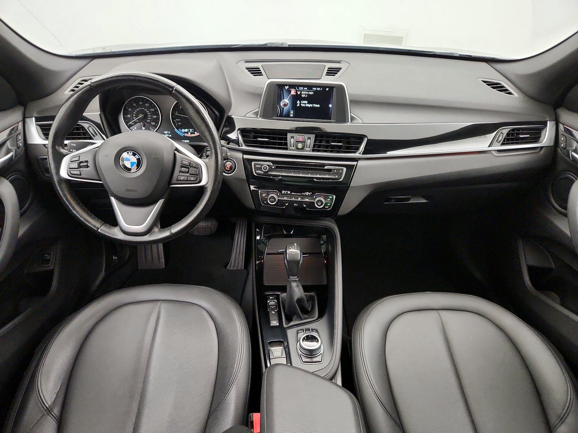 Thumbnail: 2016 BMW X1 - 9