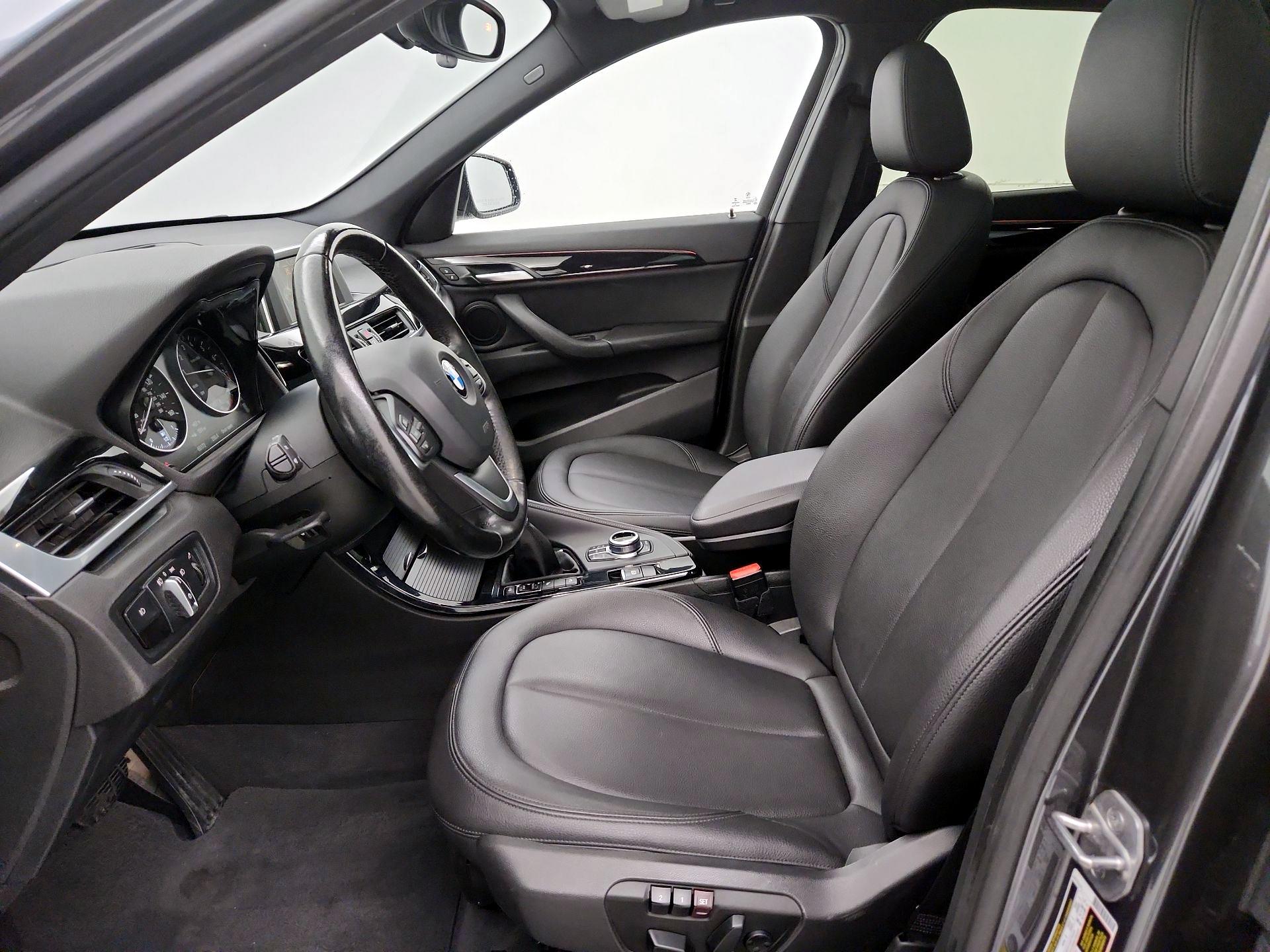 Thumbnail: 2016 BMW X1 - 11