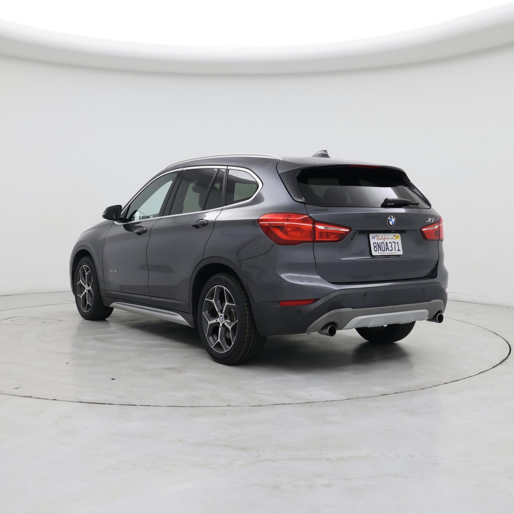 Thumbnail: 2016 BMW X1 - 2