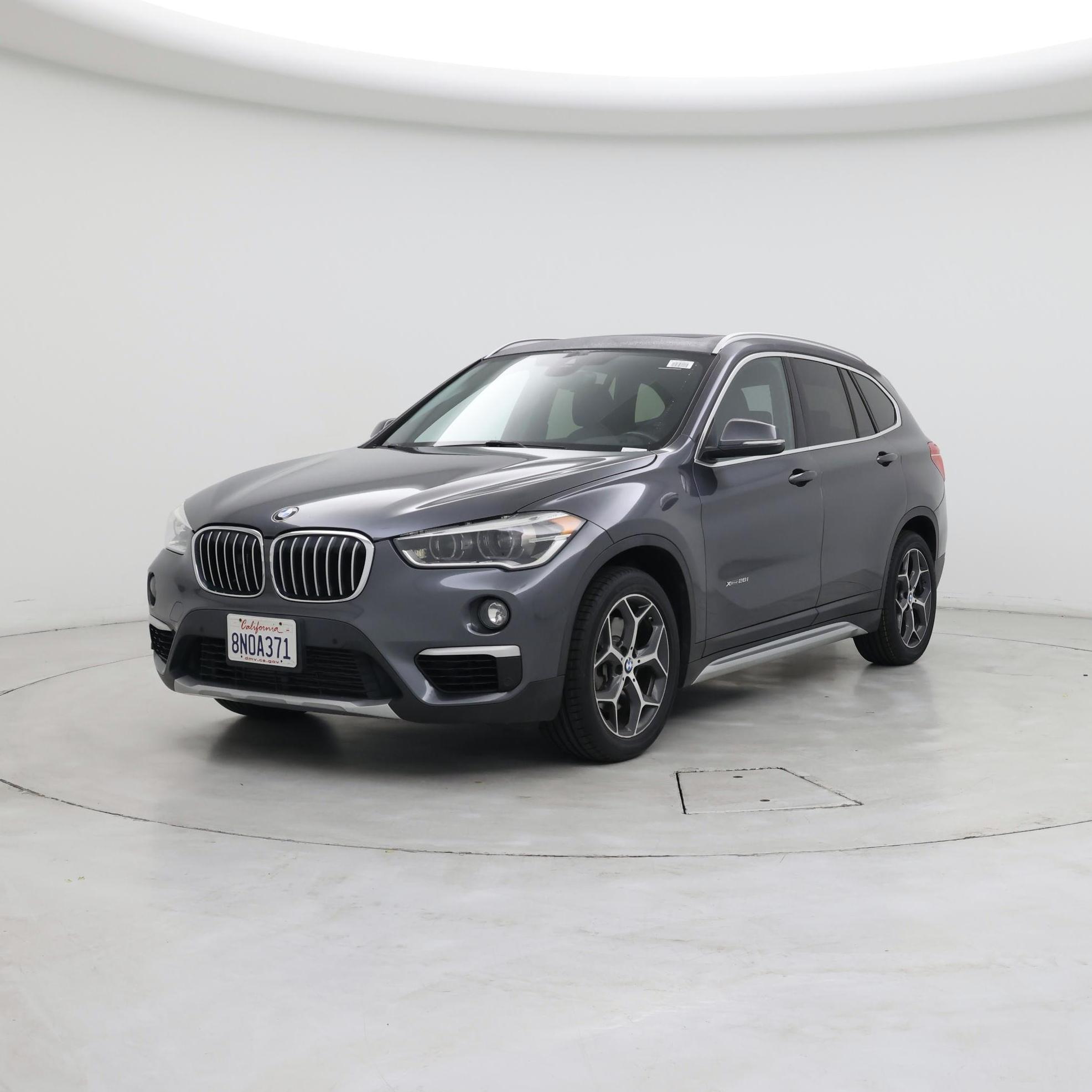 Thumbnail: 2016 BMW X1 - 4