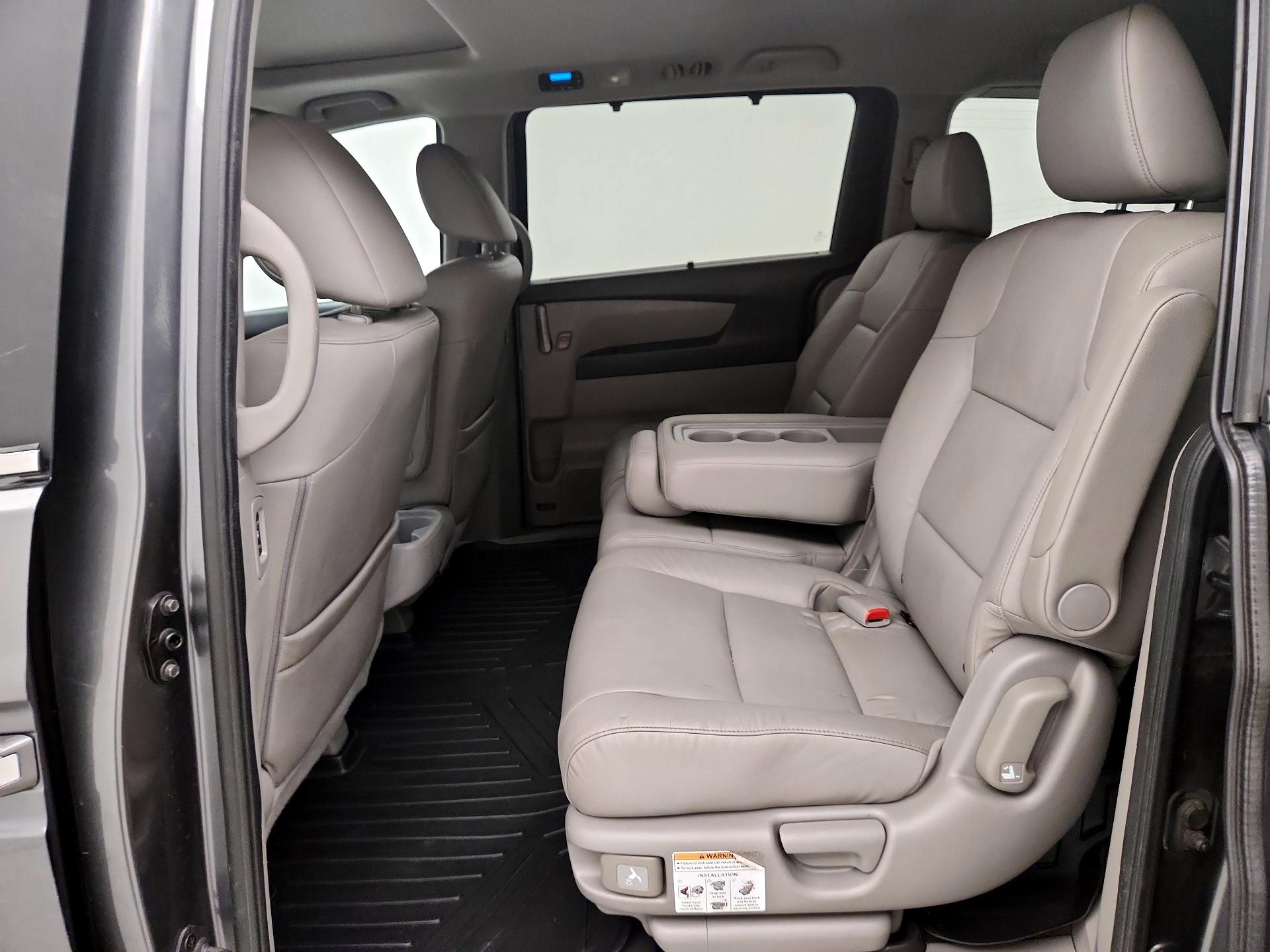 Thumbnail: 2013 Honda Odyssey - 20