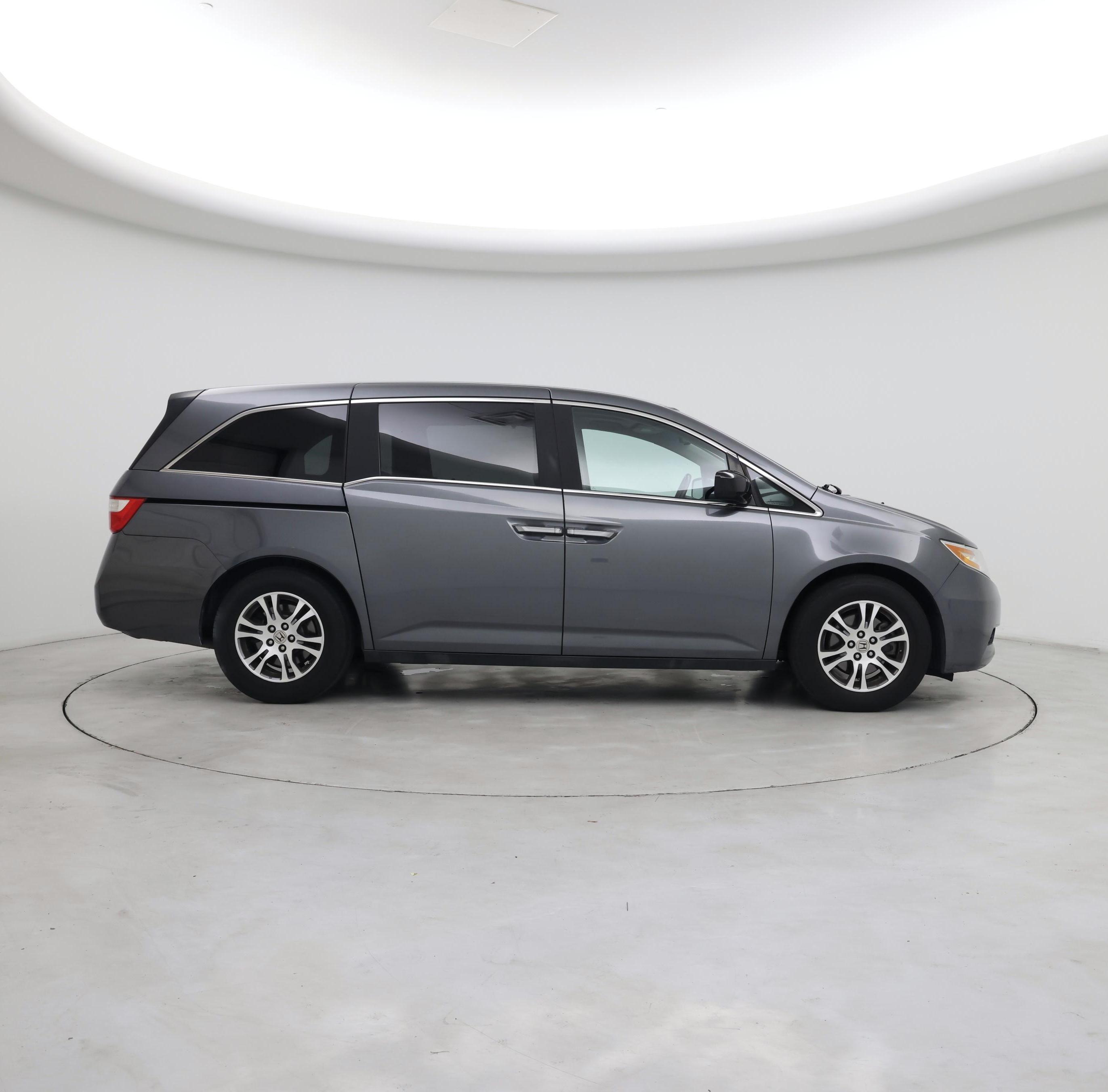 Thumbnail: 2013 Honda Odyssey - 7