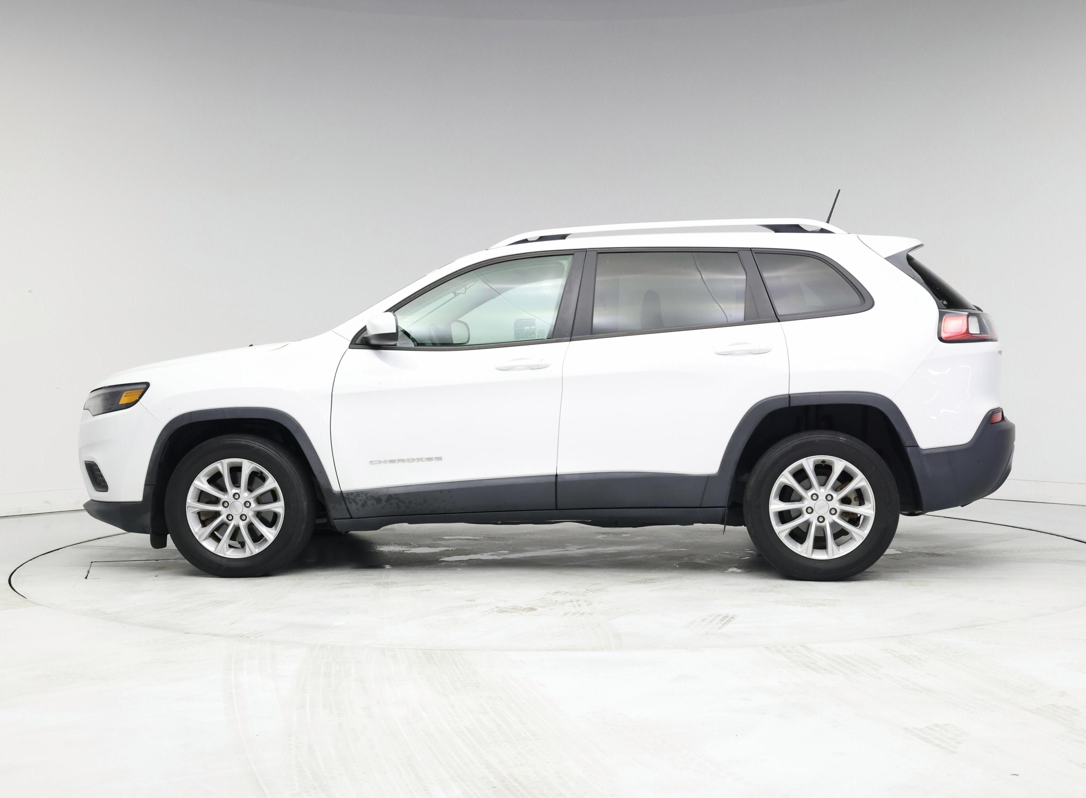 Thumbnail: 2020 Jeep Cherokee - 3
