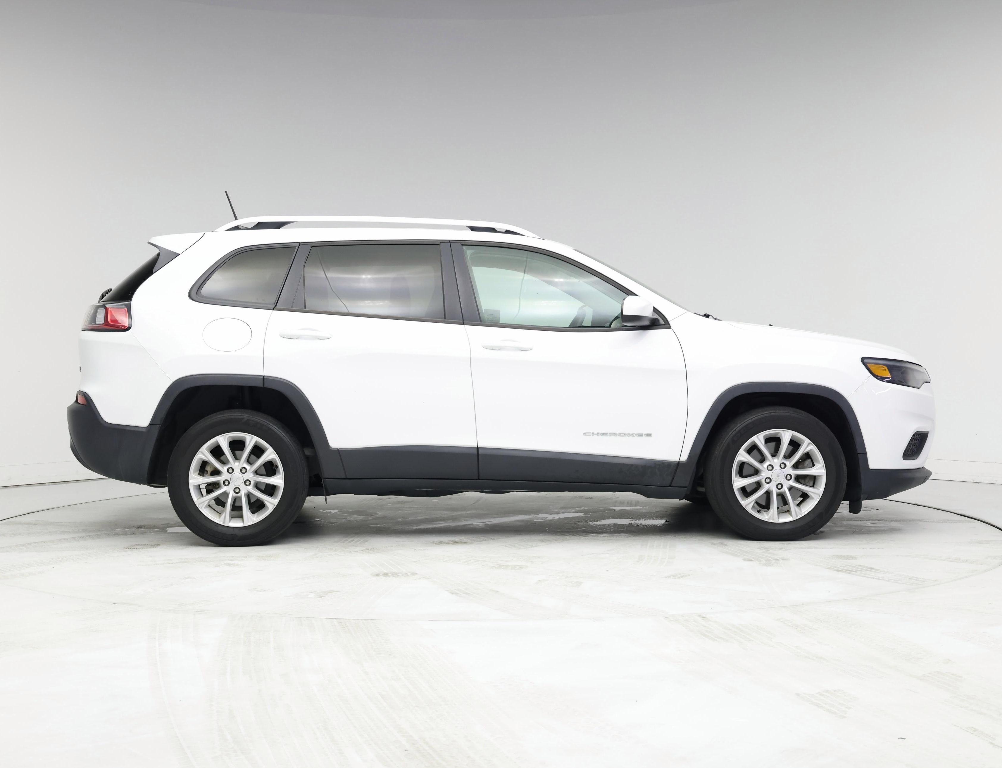 Thumbnail: 2020 Jeep Cherokee - 7