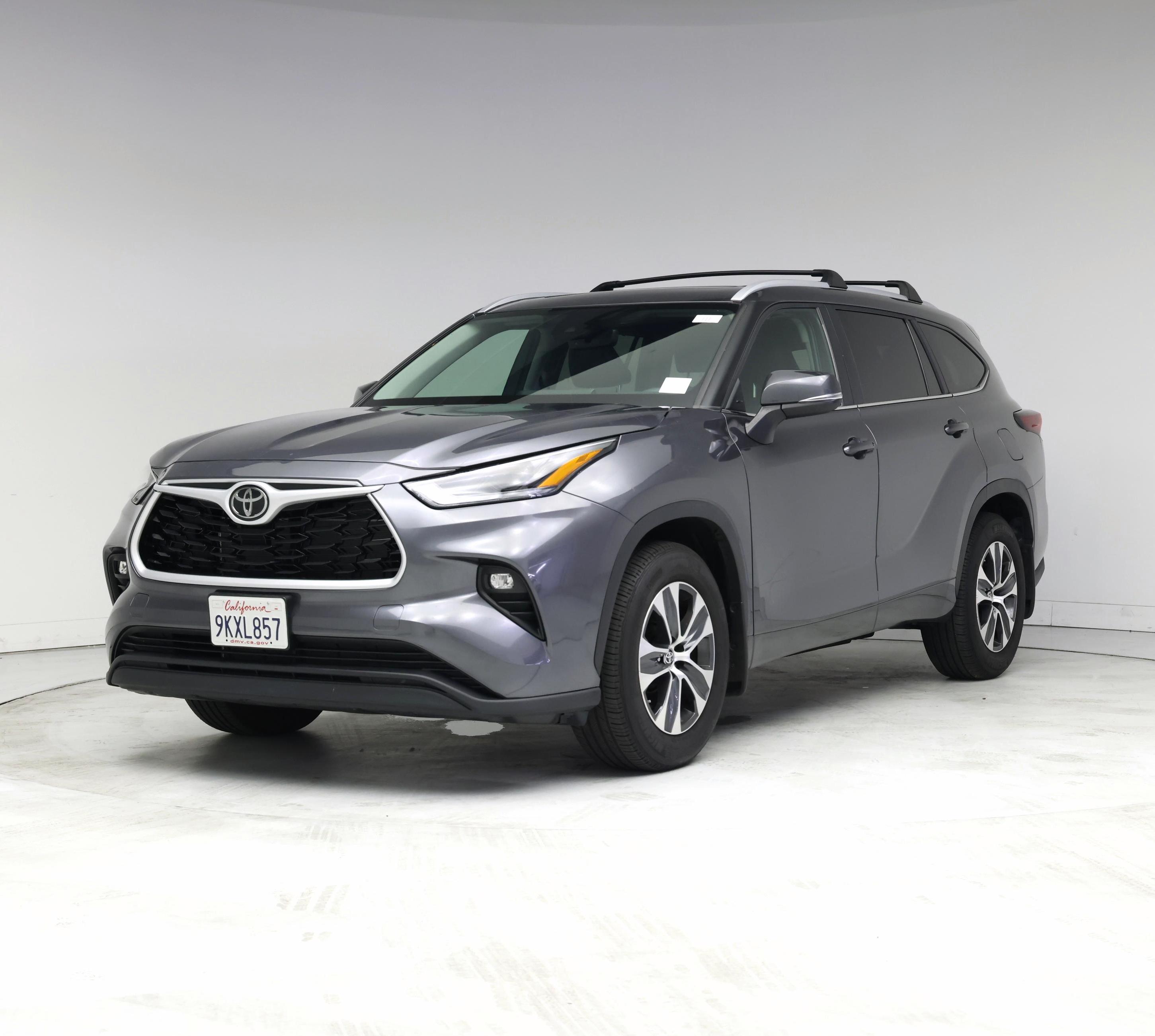 Thumbnail: 2024 Toyota Highlander - 4