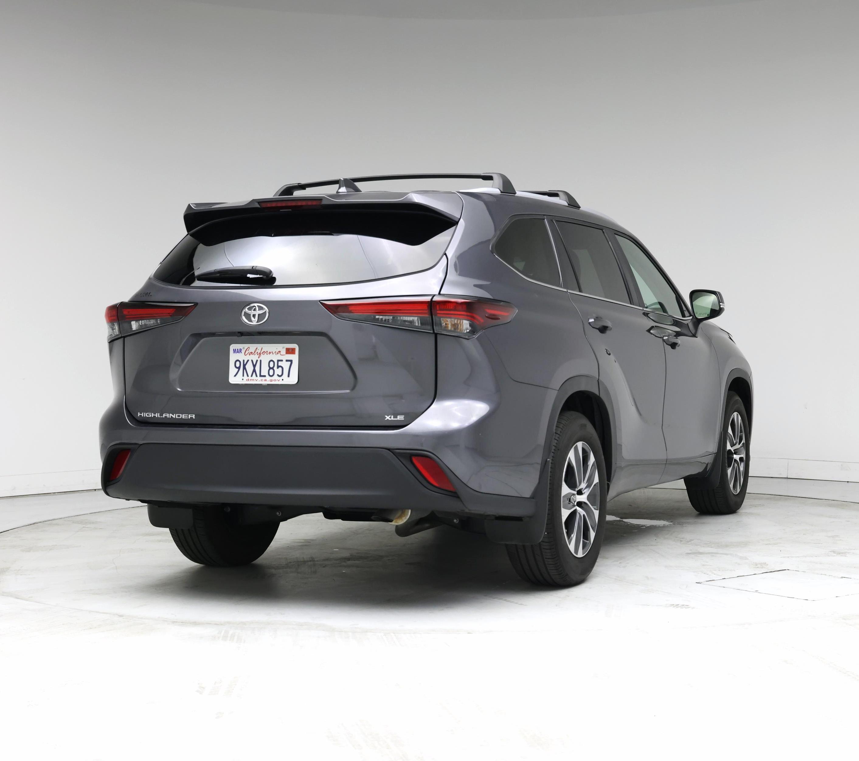 Thumbnail: 2024 Toyota Highlander - 8