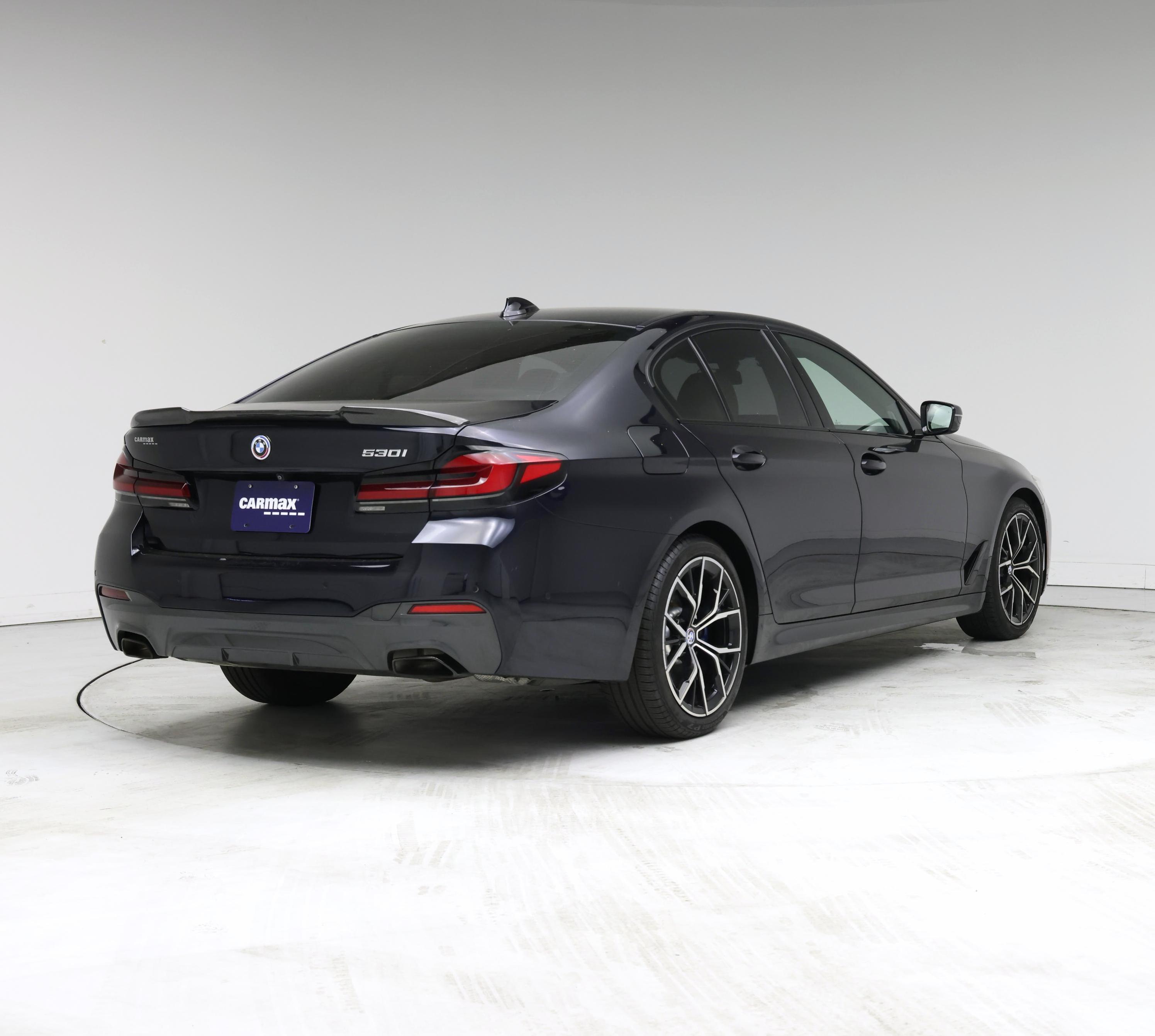 Thumbnail: 2021 BMW 5 Series - 8