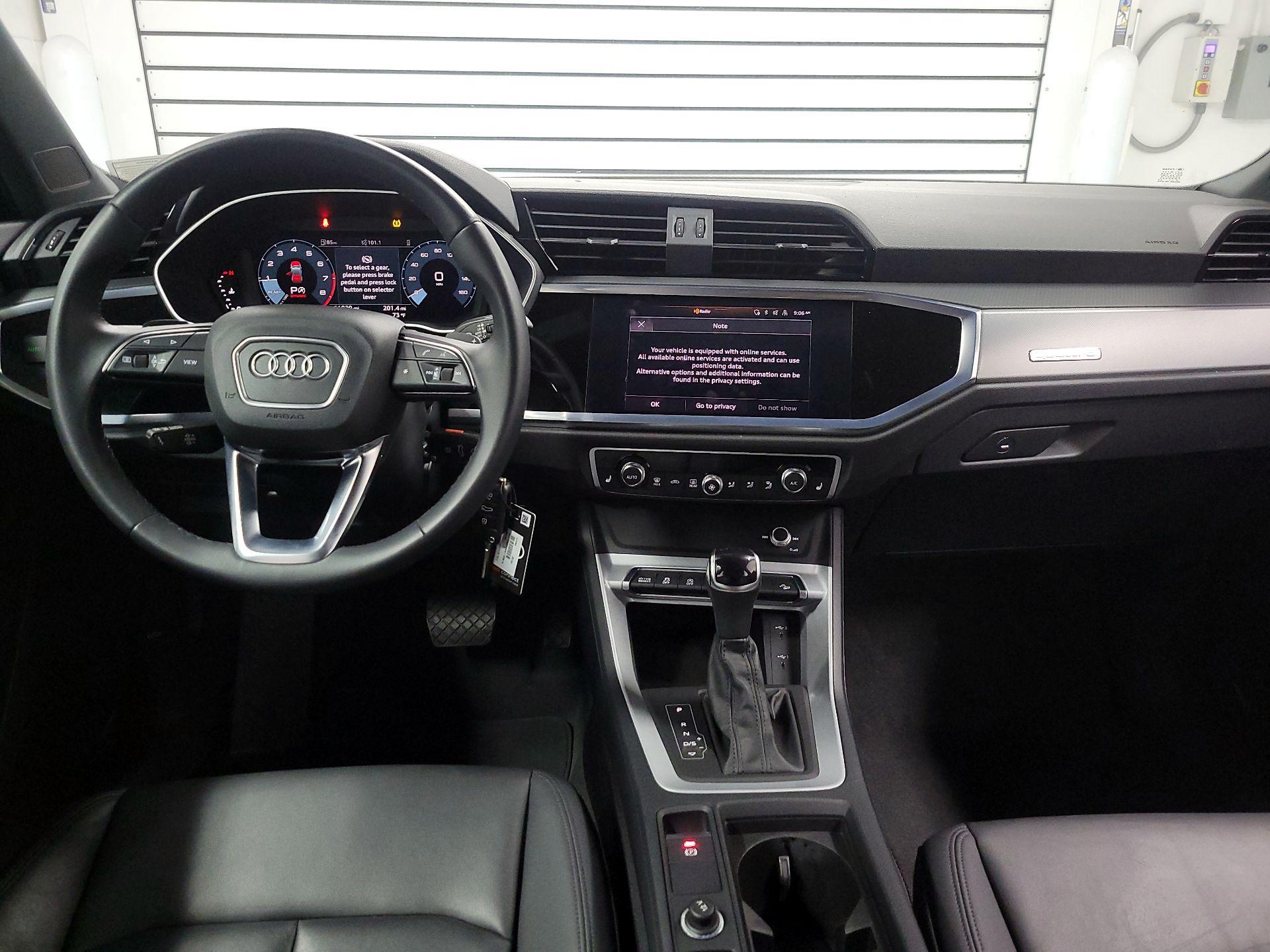 Thumbnail: 2022 Audi Q3 - 9