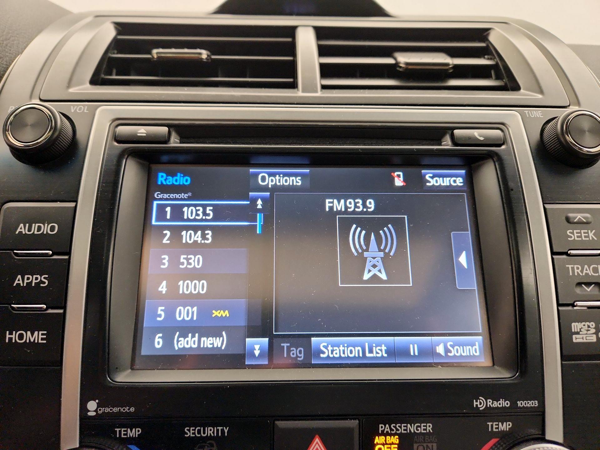 Thumbnail: 2014 Toyota Camry - 14