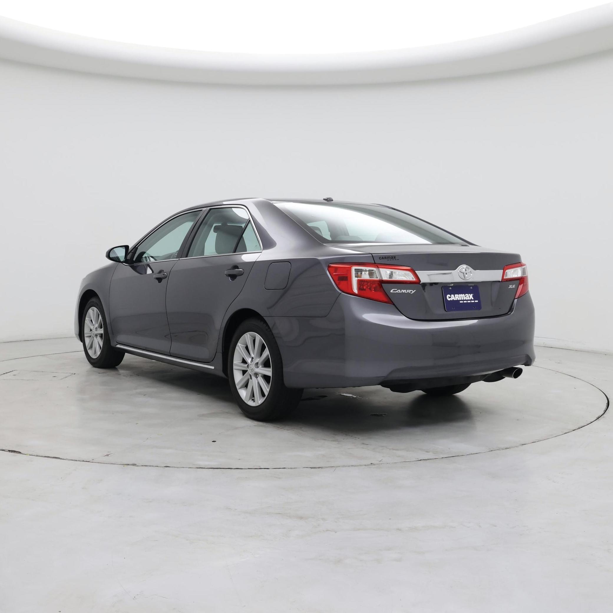 Thumbnail: 2014 Toyota Camry - 2