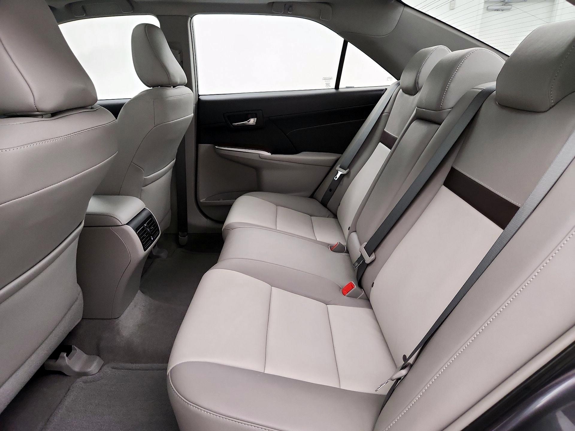 Thumbnail: 2014 Toyota Camry - 19