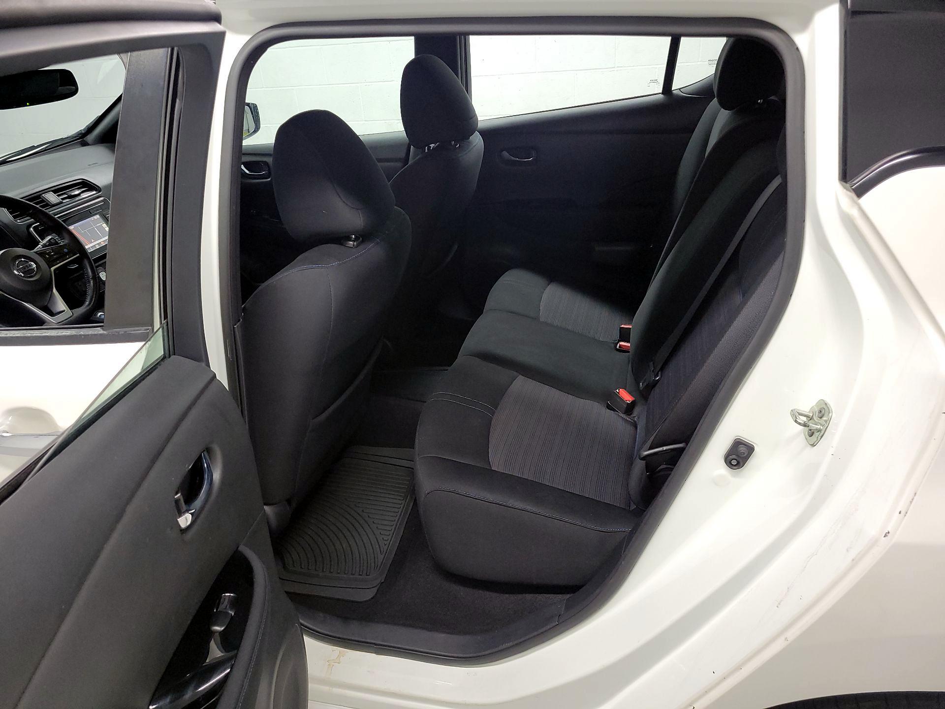 Thumbnail: 2019 Nissan Leaf - 18