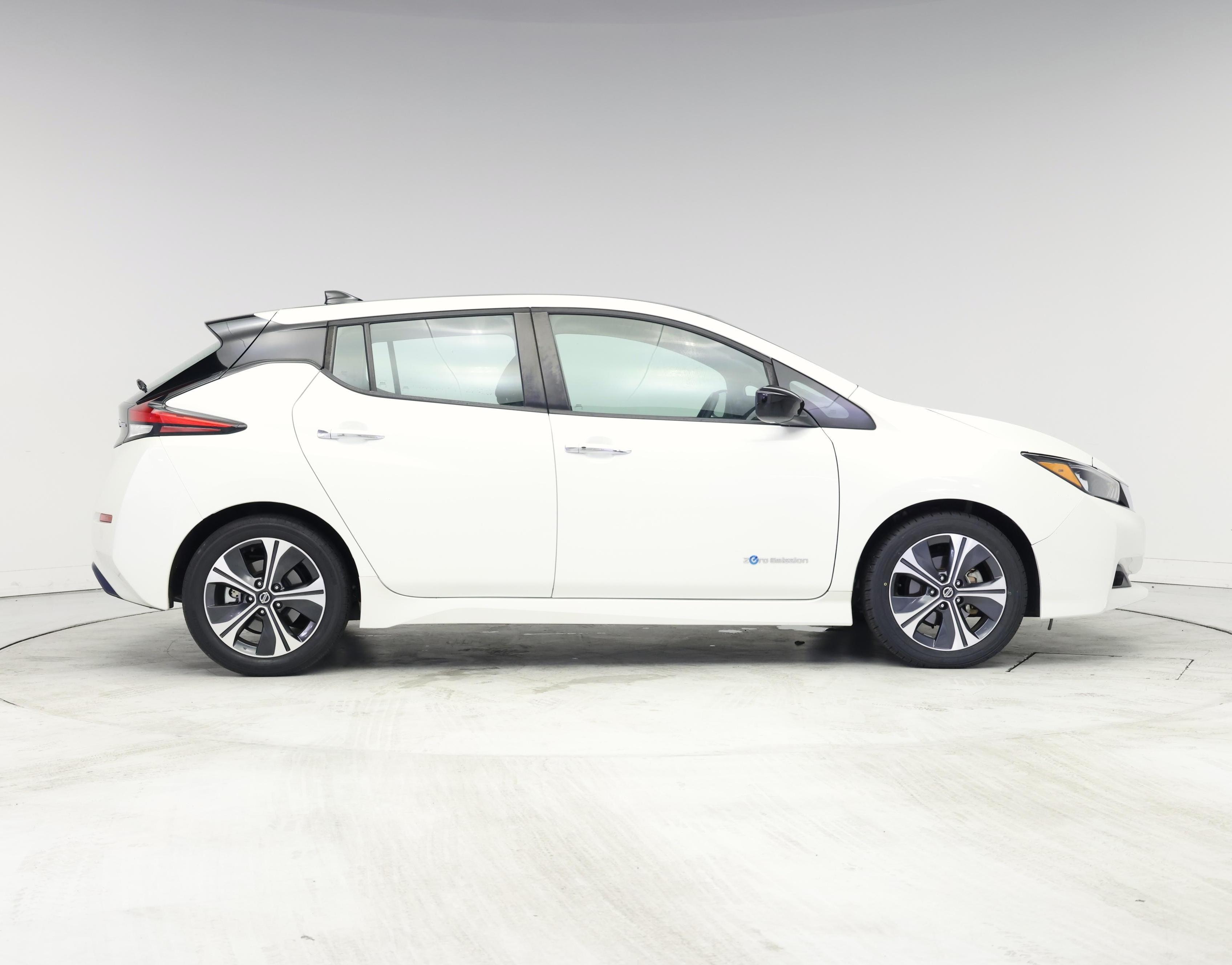 Thumbnail: 2019 Nissan Leaf - 7