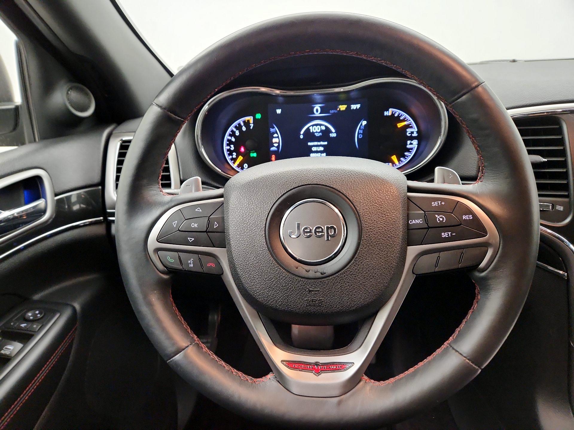 Thumbnail: 2017 Jeep Grand Cherokee - 10