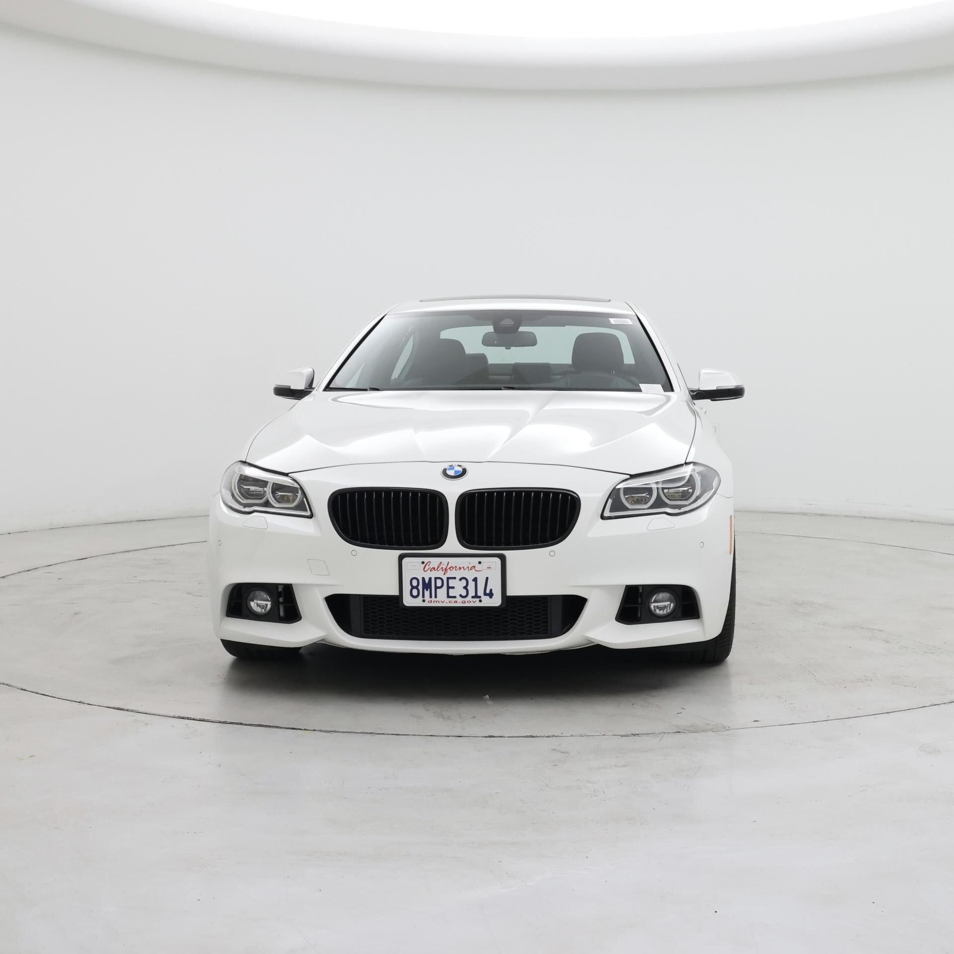Thumbnail: 2016 BMW 5 Series - 5