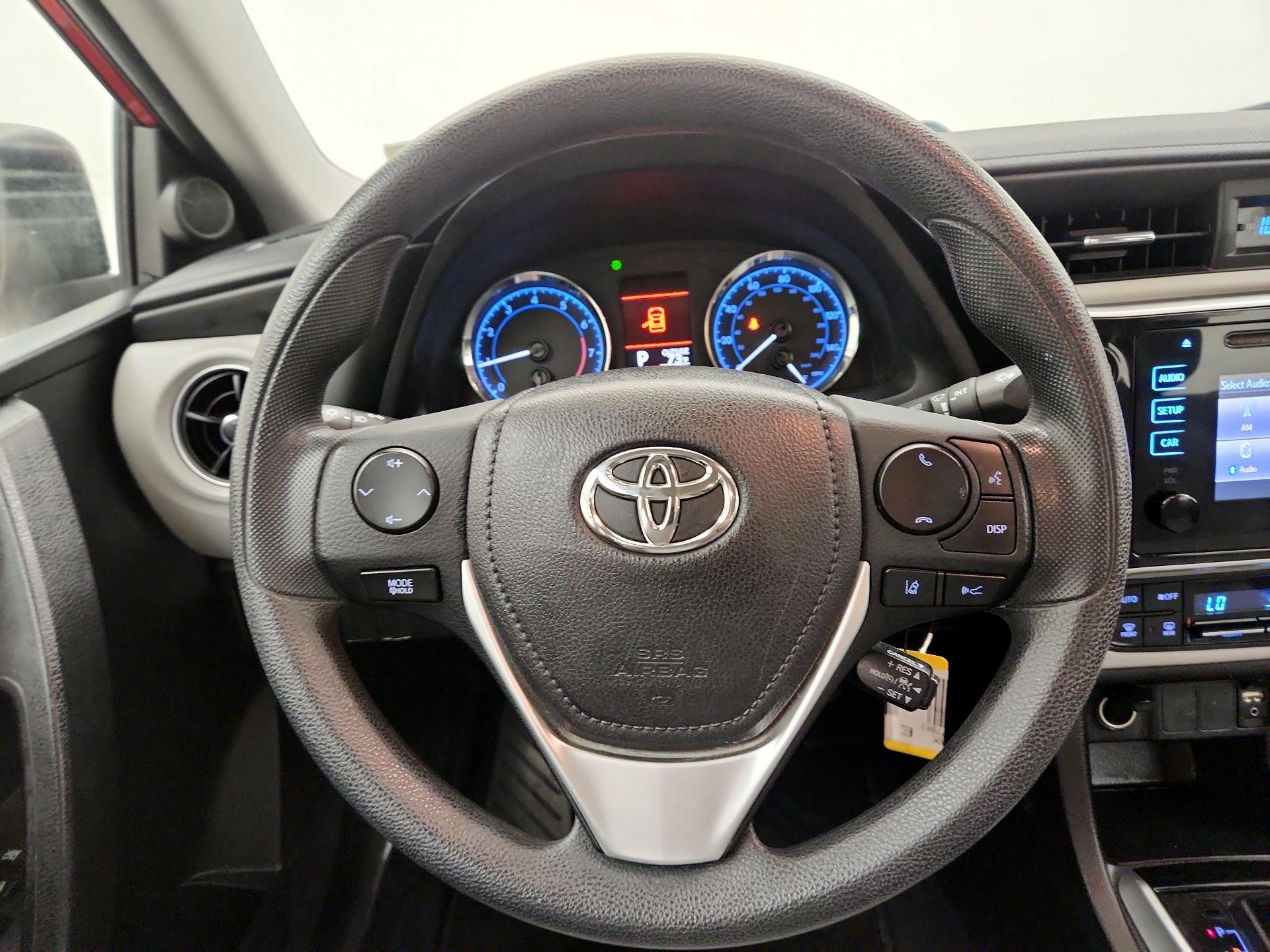 Thumbnail: 2018 Toyota Corolla - 10