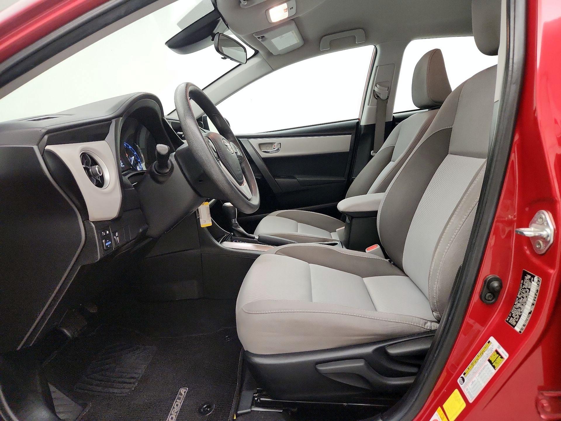 Thumbnail: 2018 Toyota Corolla - 11