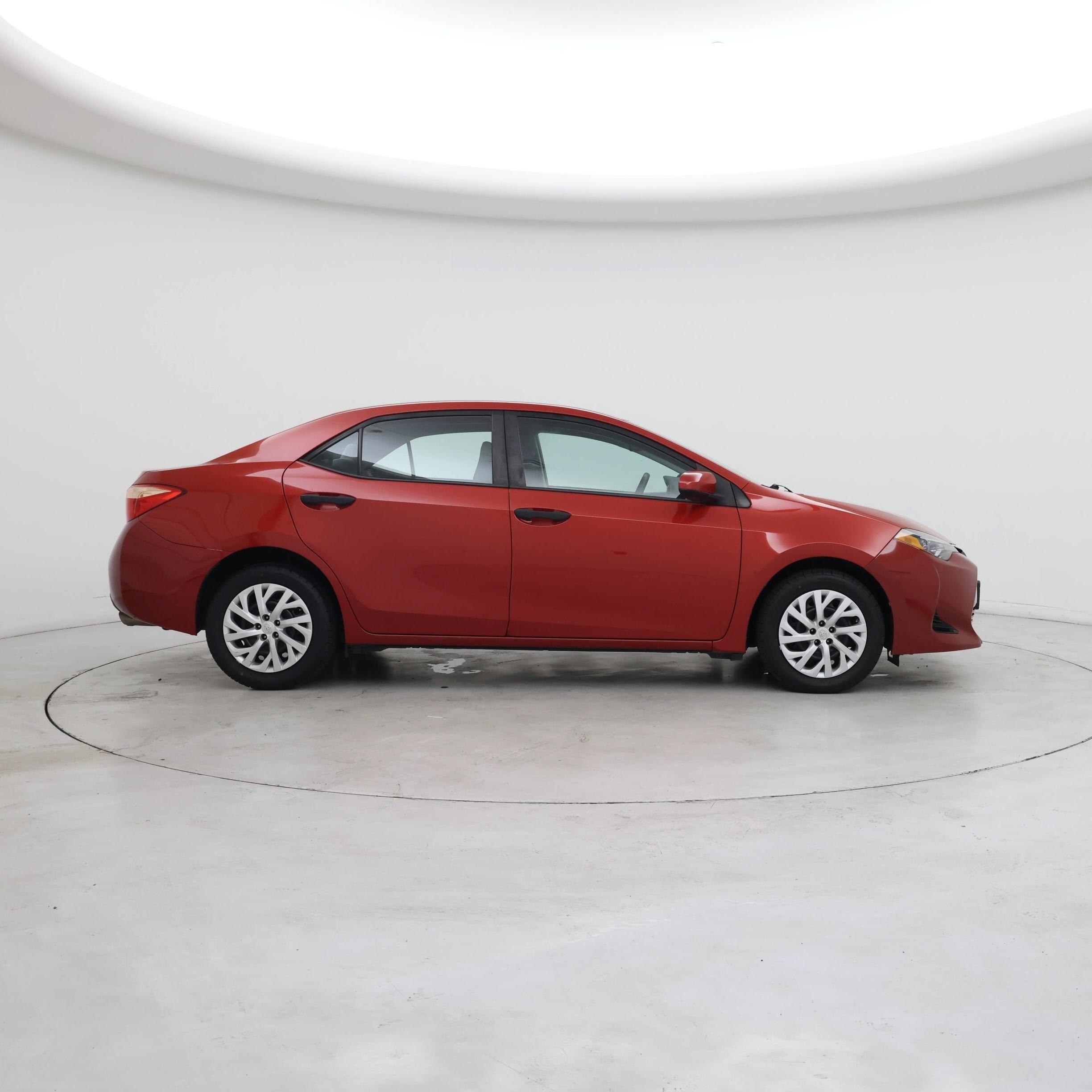 Thumbnail: 2018 Toyota Corolla - 7