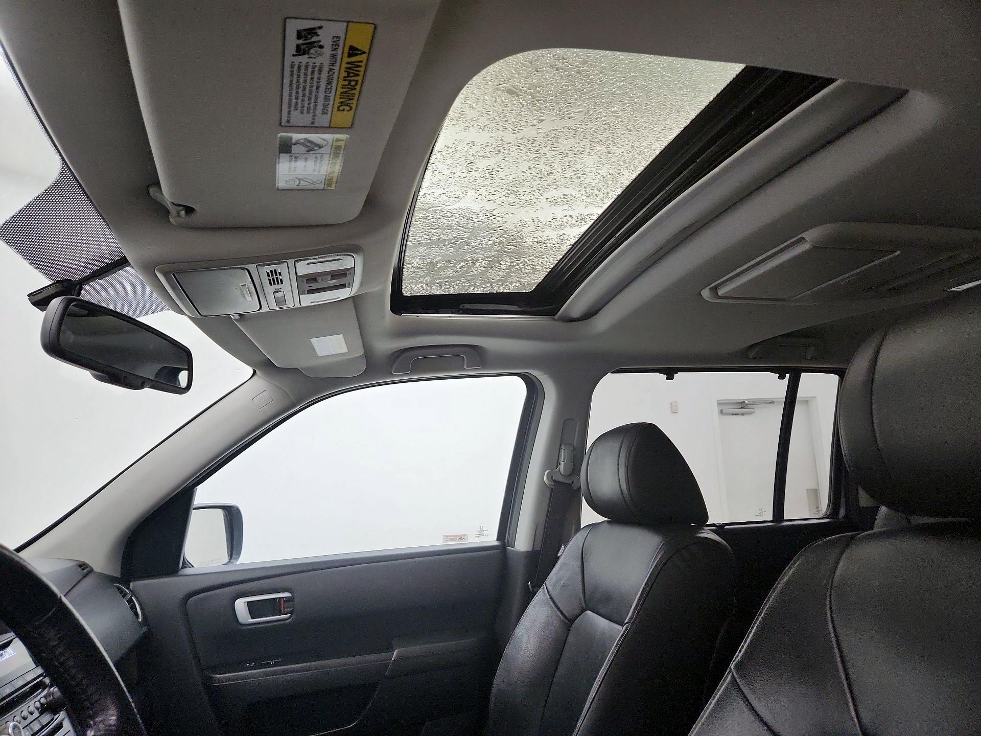 Thumbnail: 2015 Honda Pilot - 19