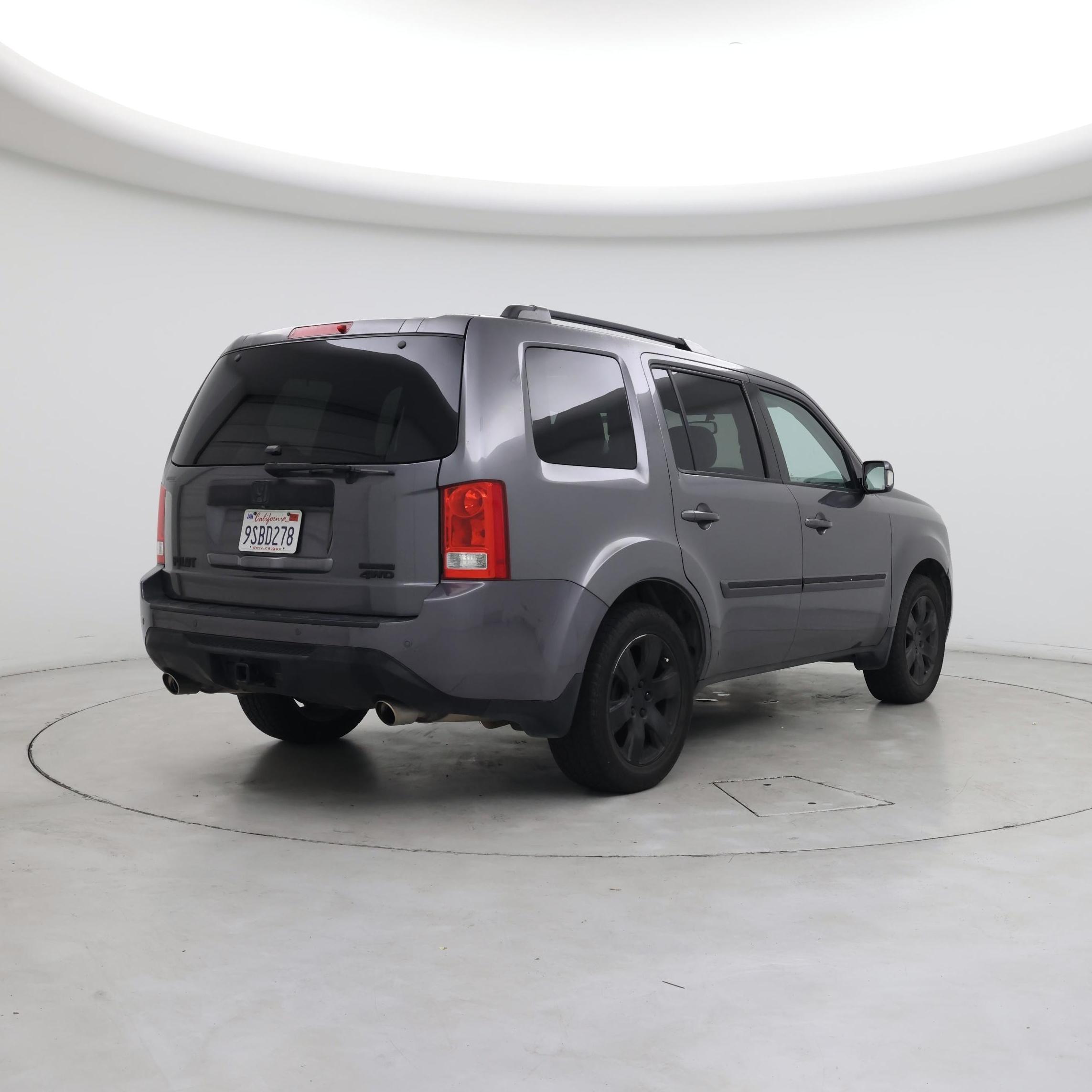 Thumbnail: 2015 Honda Pilot - 8