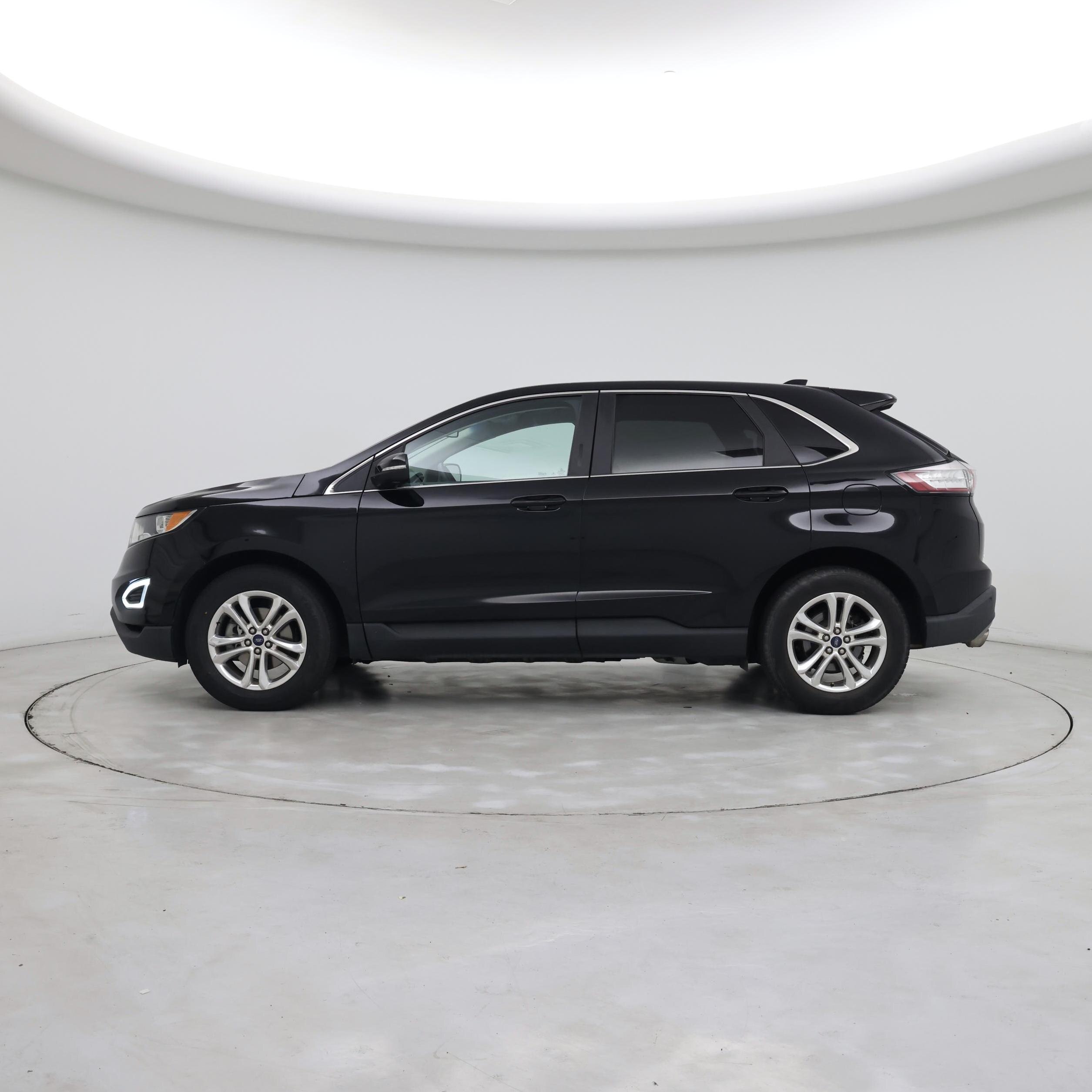Thumbnail: 2018 Ford Edge - 3