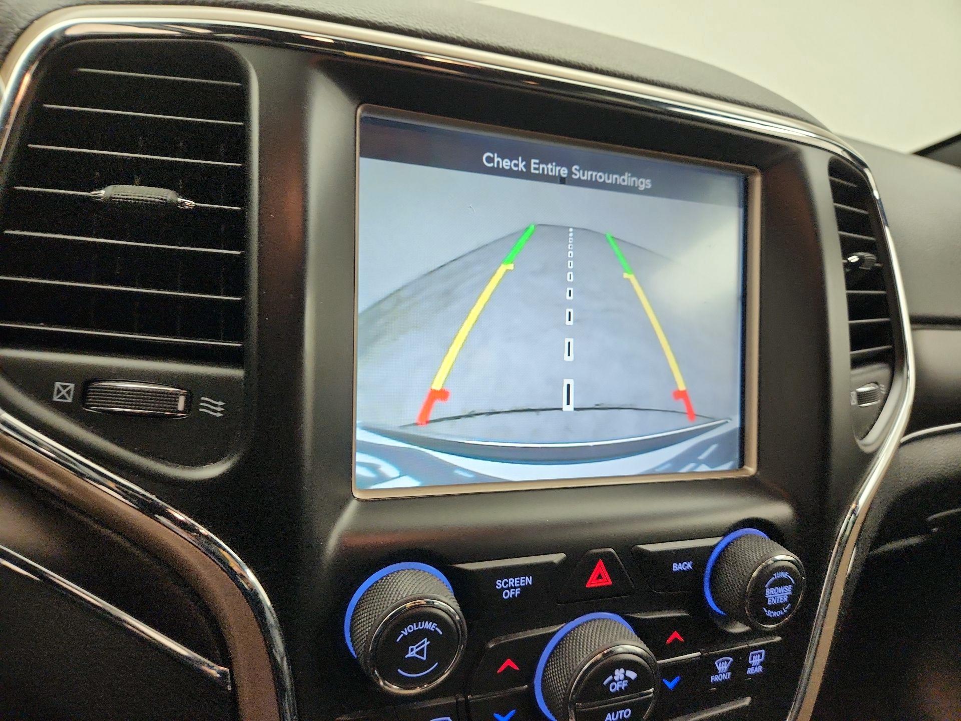 Thumbnail: 2014 Jeep Grand Cherokee - 15