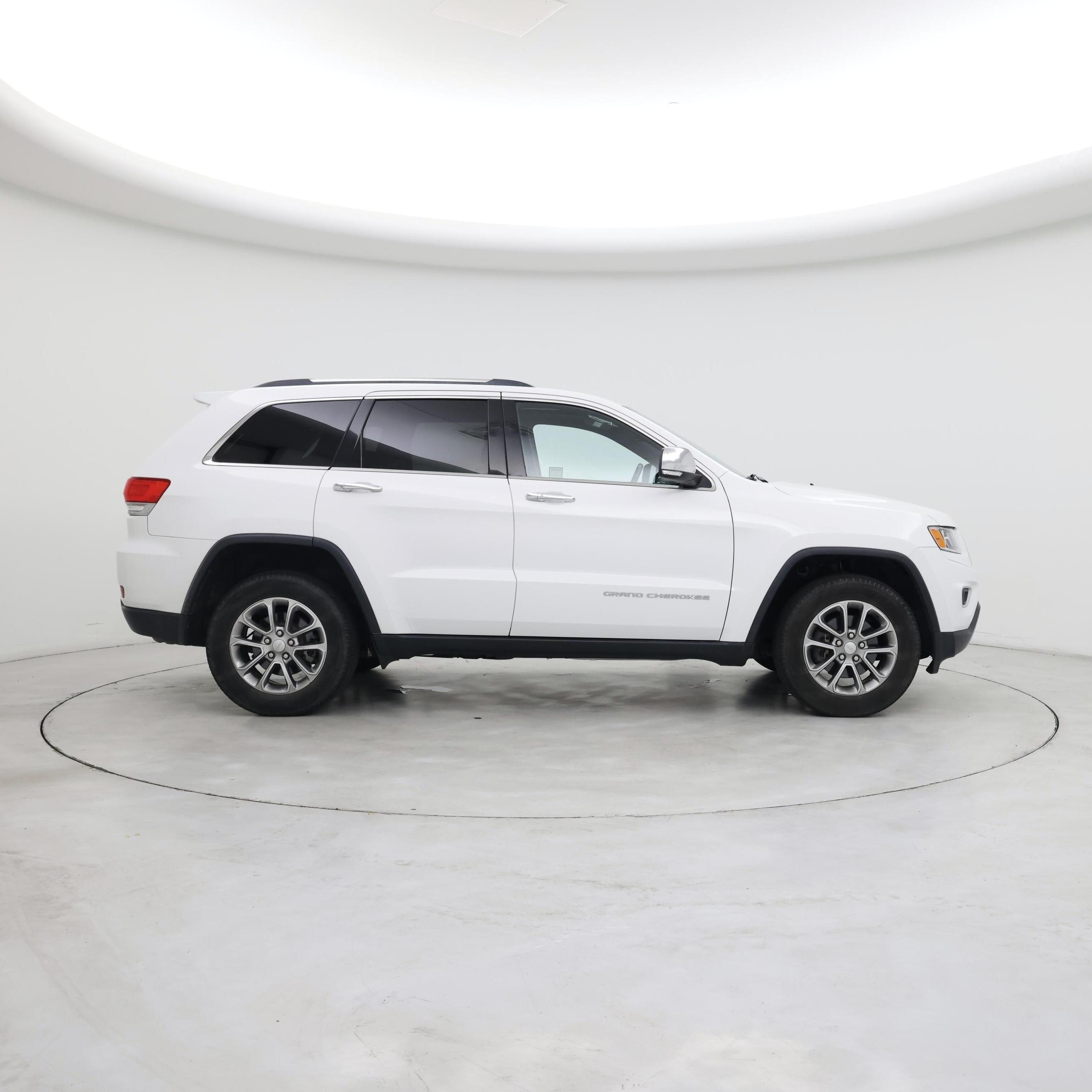 Thumbnail: 2014 Jeep Grand Cherokee - 7