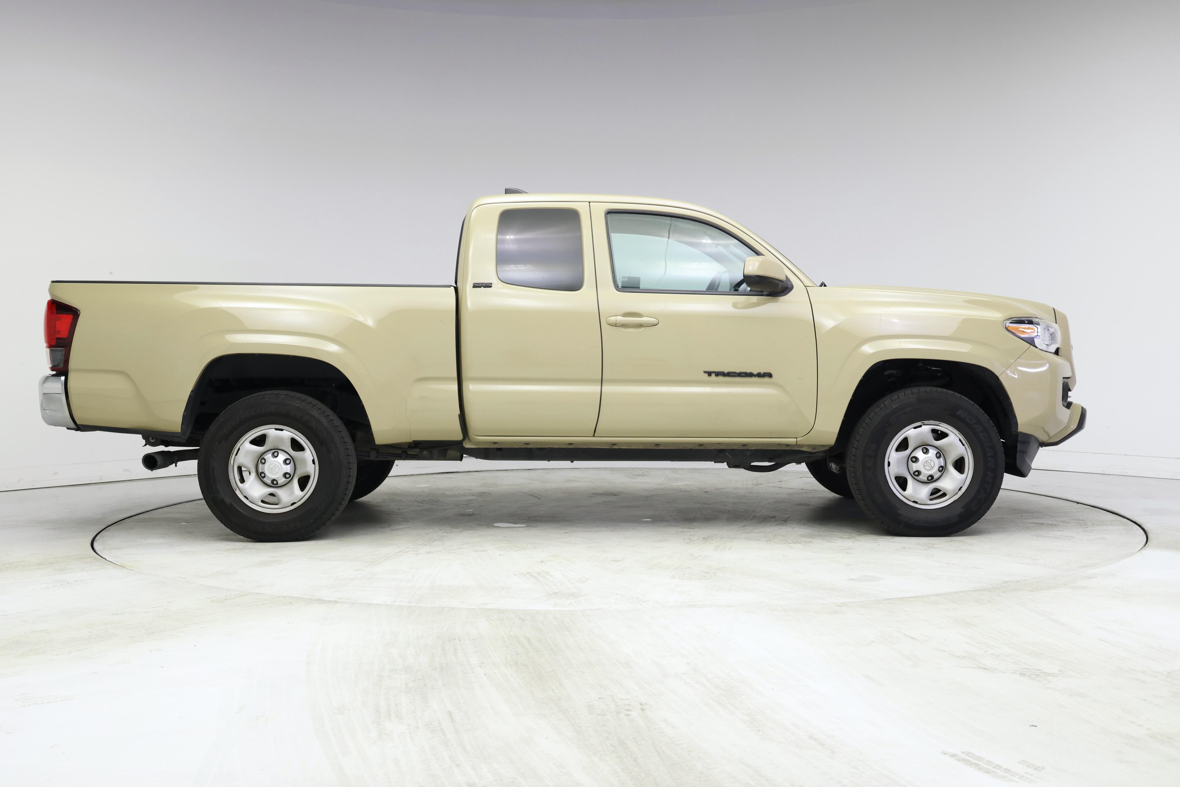 Thumbnail: 2019 Toyota Tacoma - 7