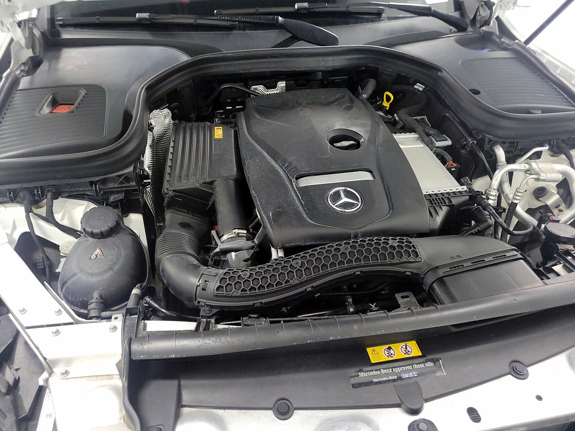 Thumbnail: 2019 Mercedes-Benz GLC - 19