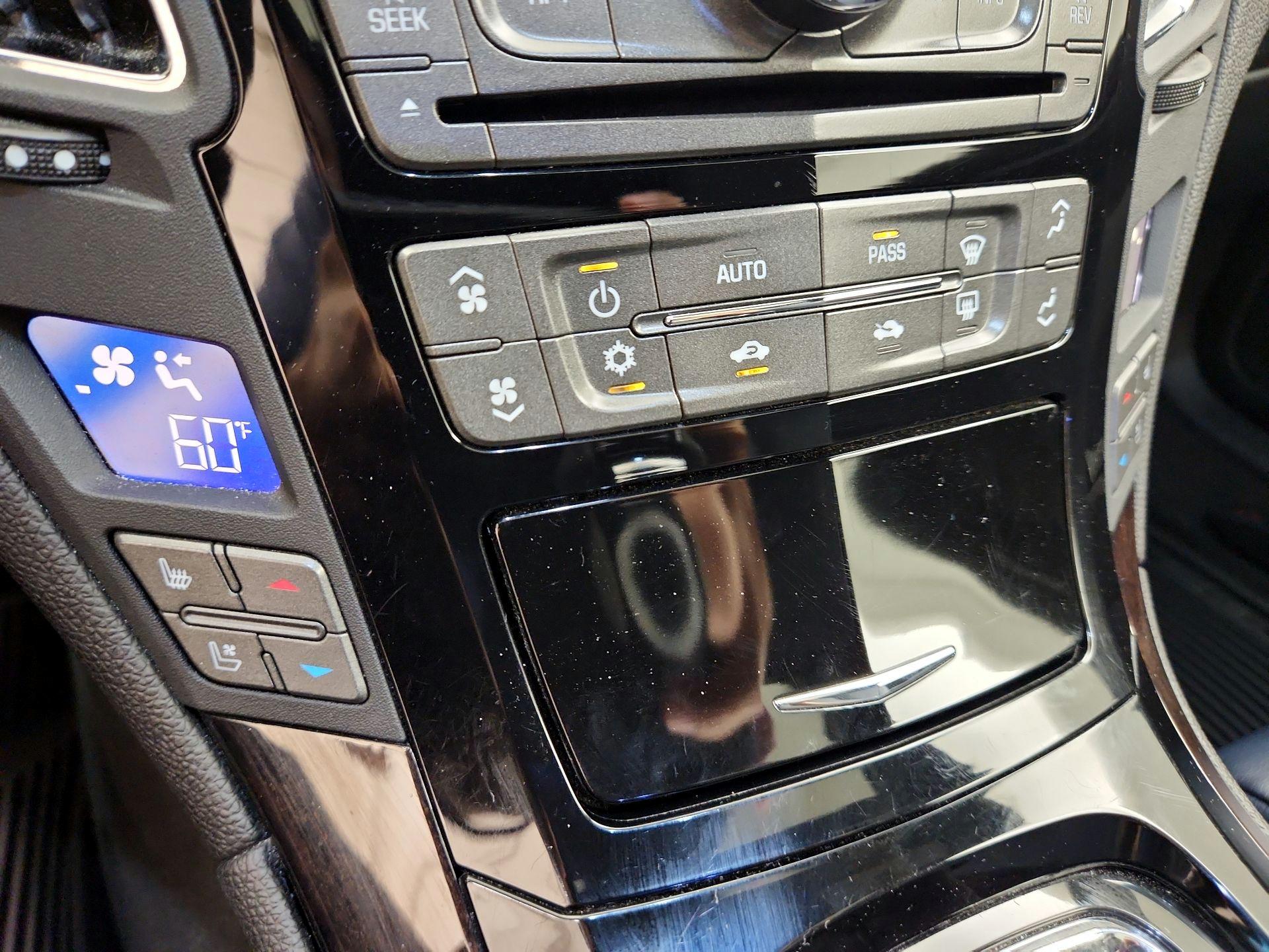 Thumbnail: 2014 Cadillac CTS - 17