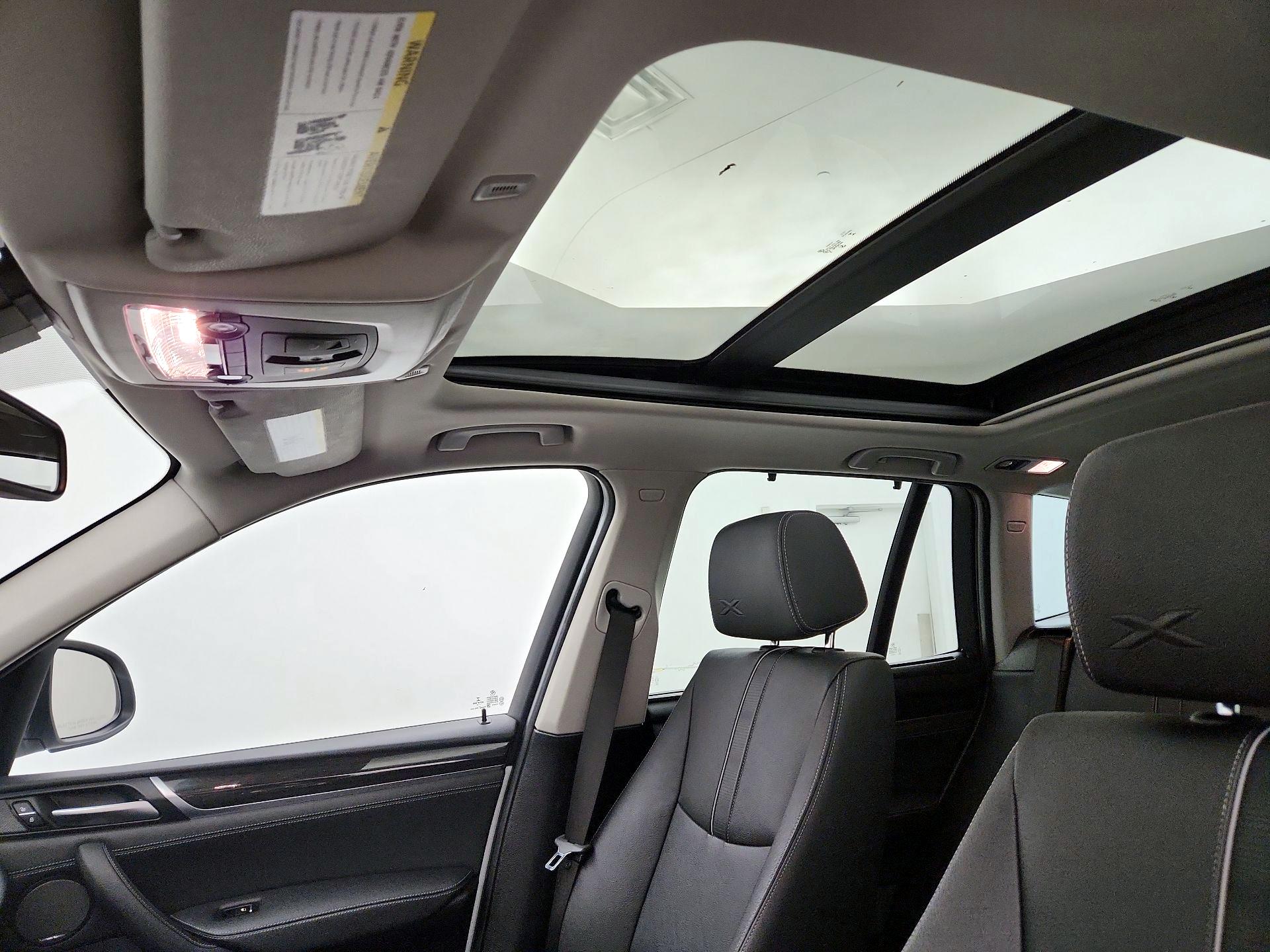 Thumbnail: 2017 BMW X3 - 19
