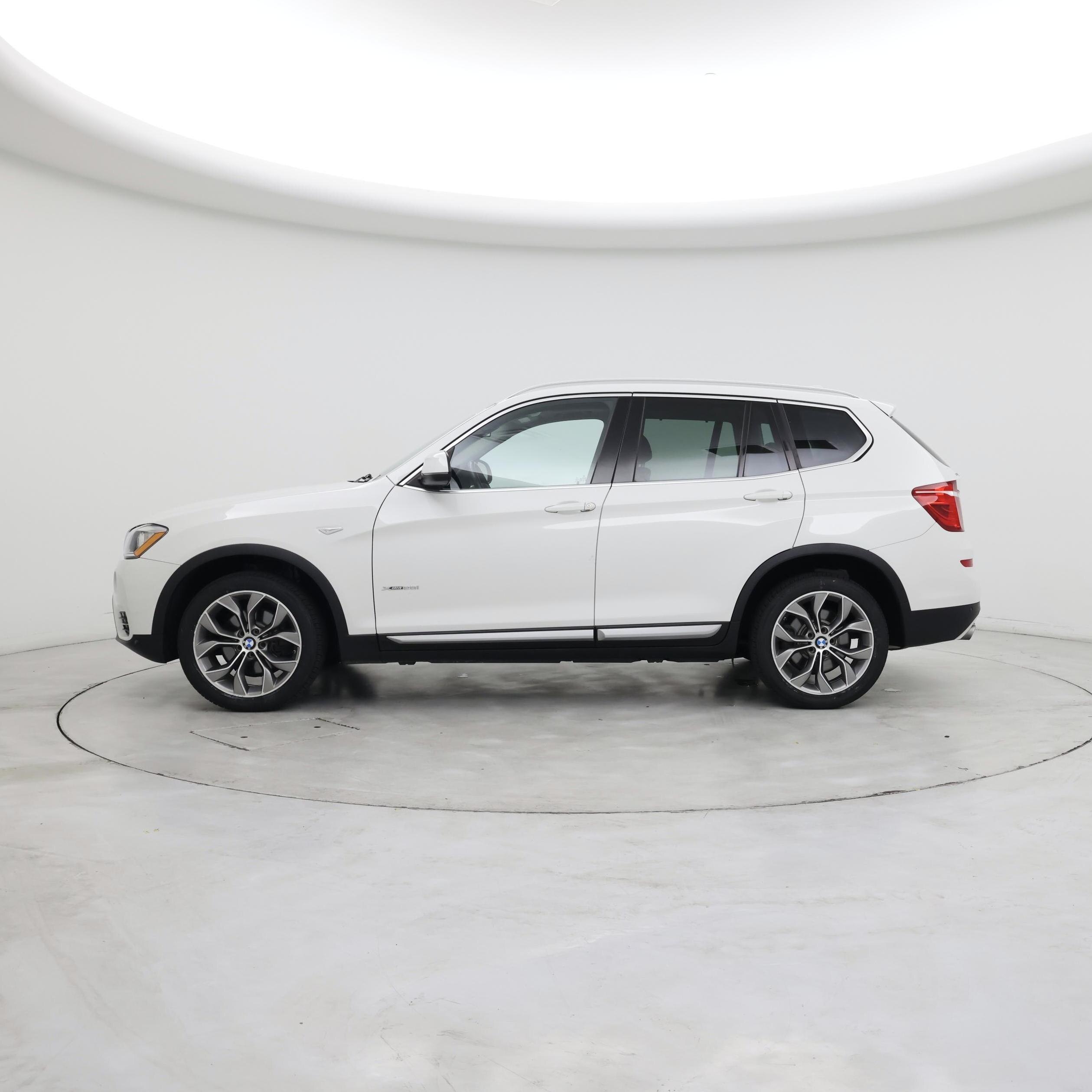 Thumbnail: 2017 BMW X3 - 3