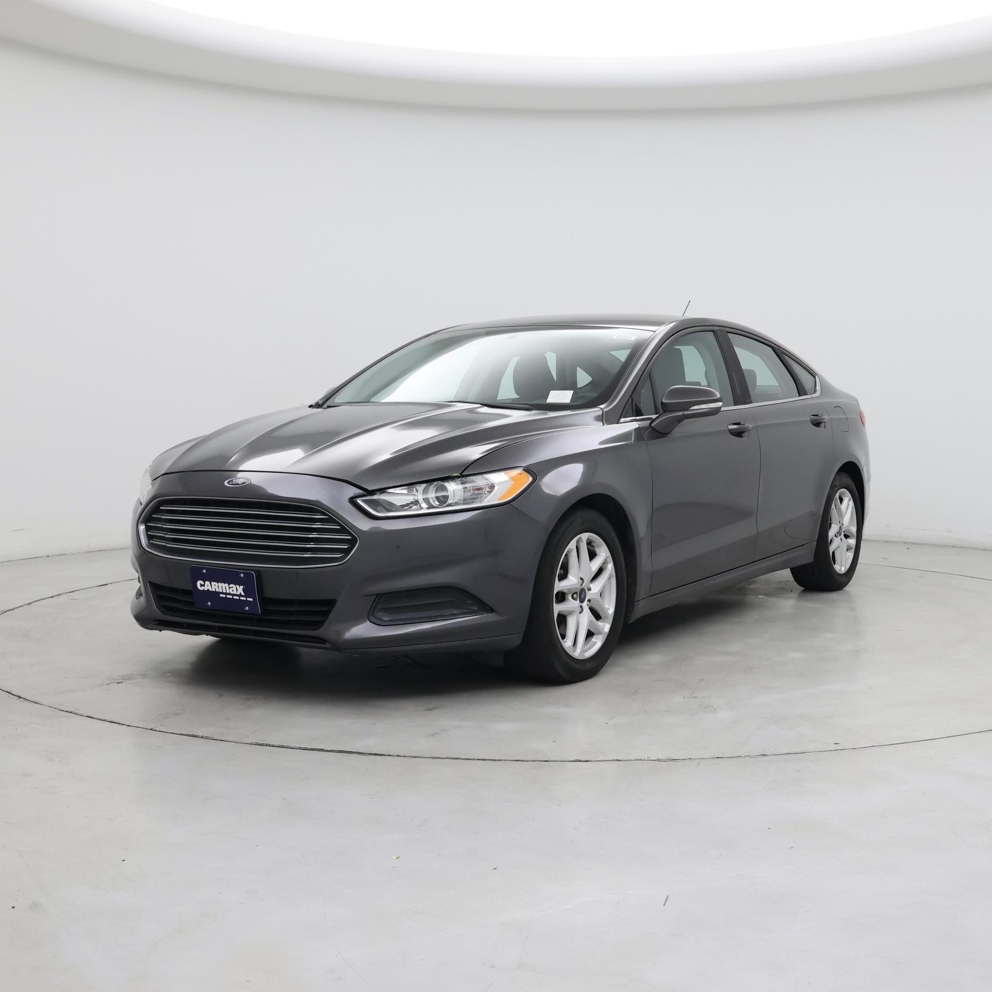 Thumbnail: 2016 Ford Fusion - 4