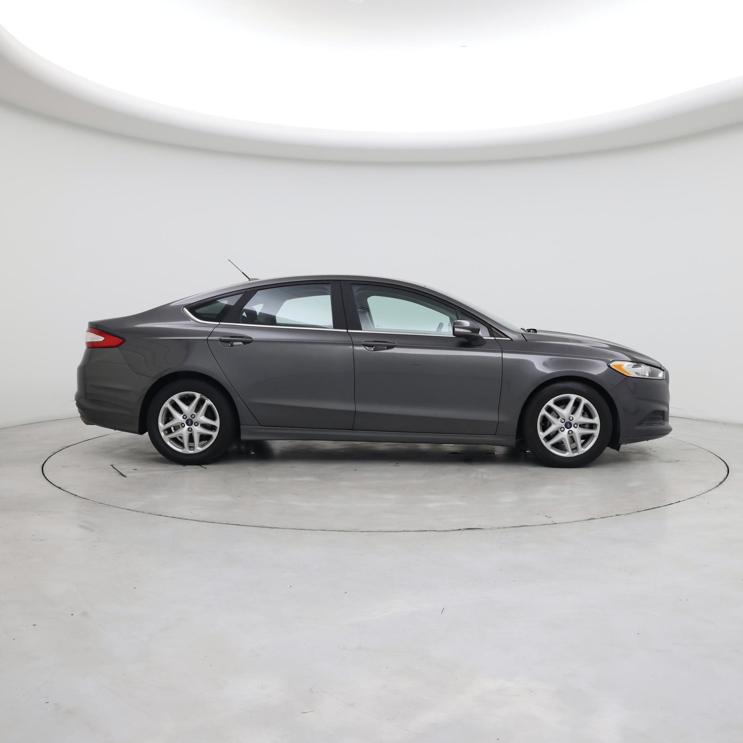 Thumbnail: 2016 Ford Fusion - 7