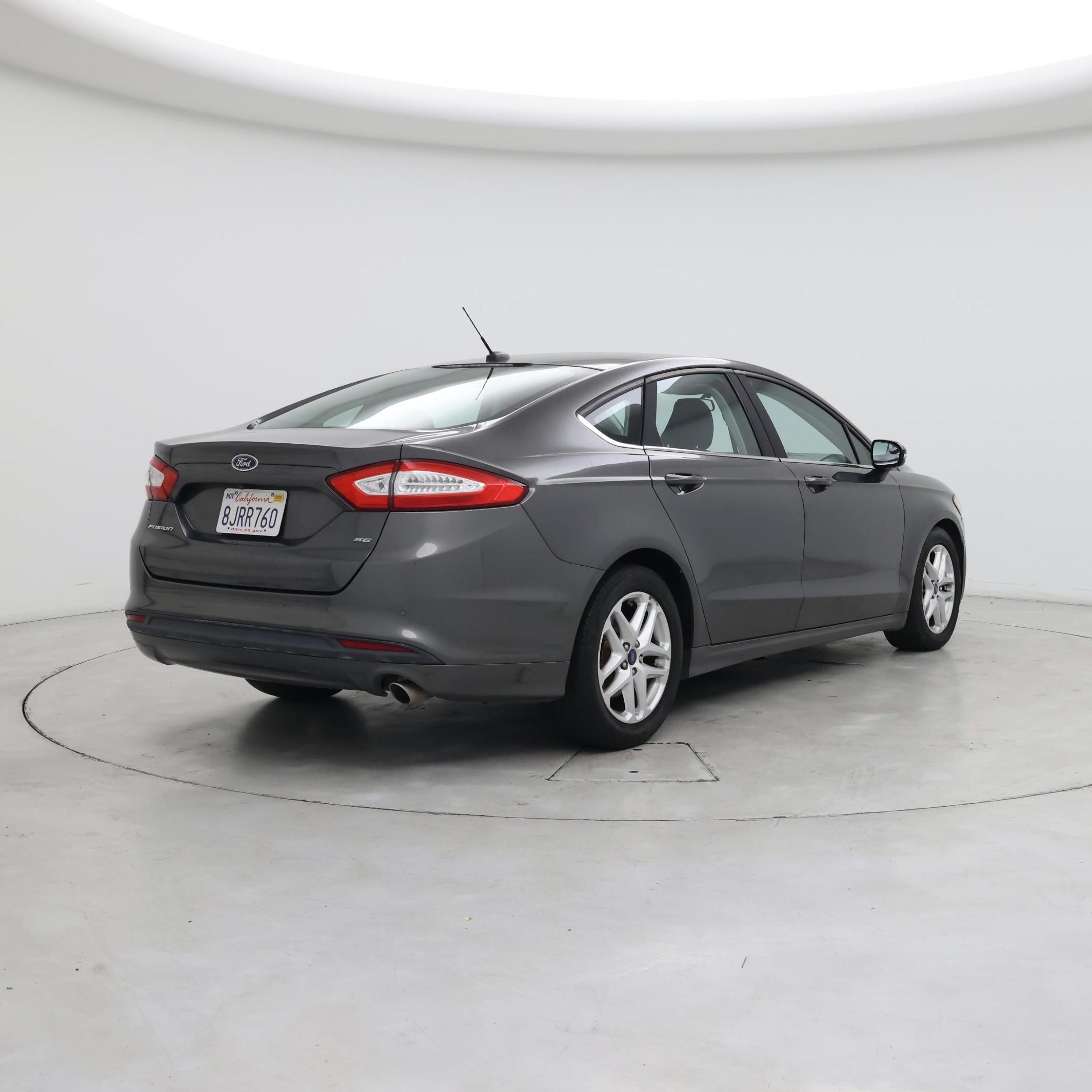 Thumbnail: 2016 Ford Fusion - 8