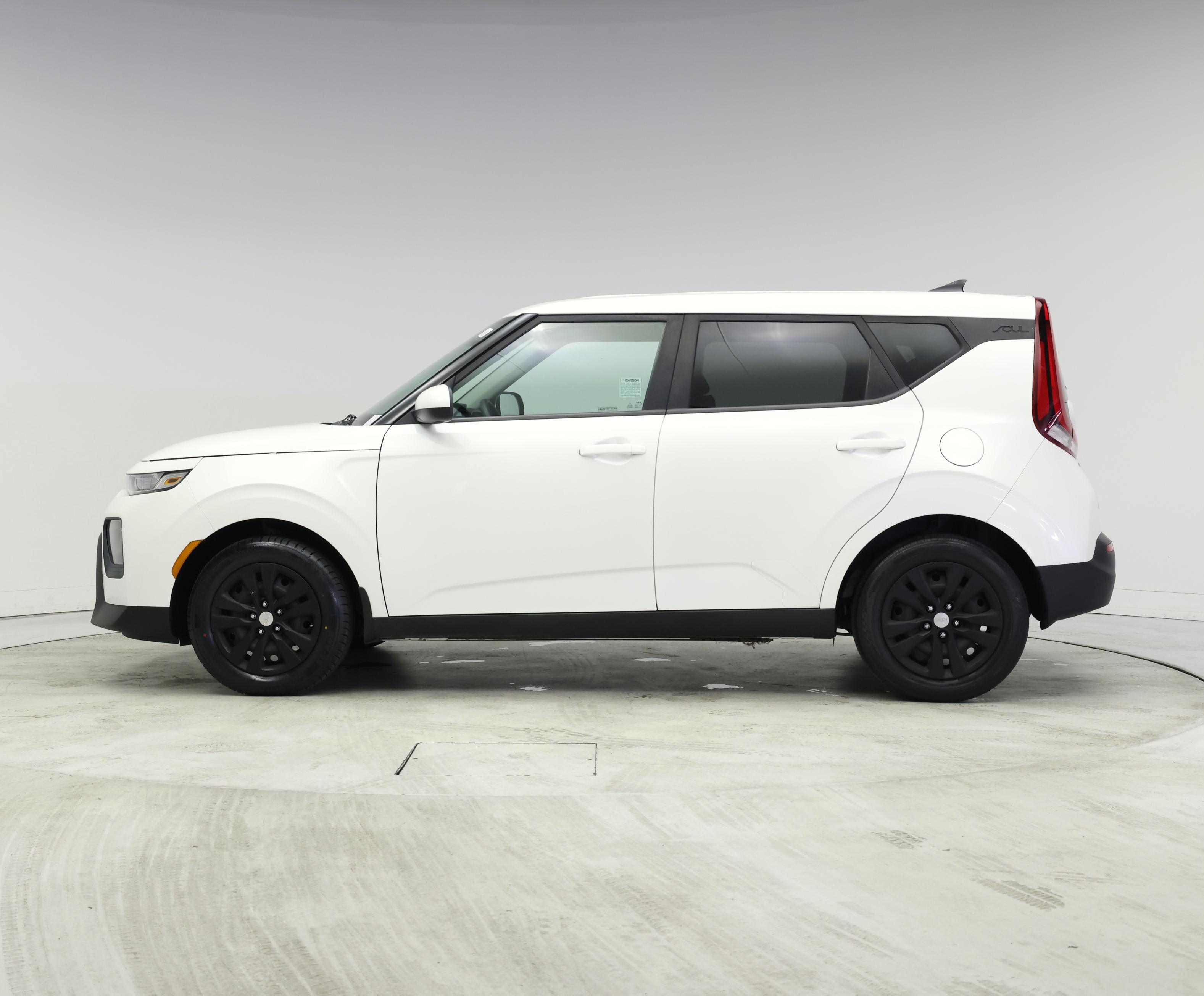 Thumbnail: 2022 Kia Soul - 3