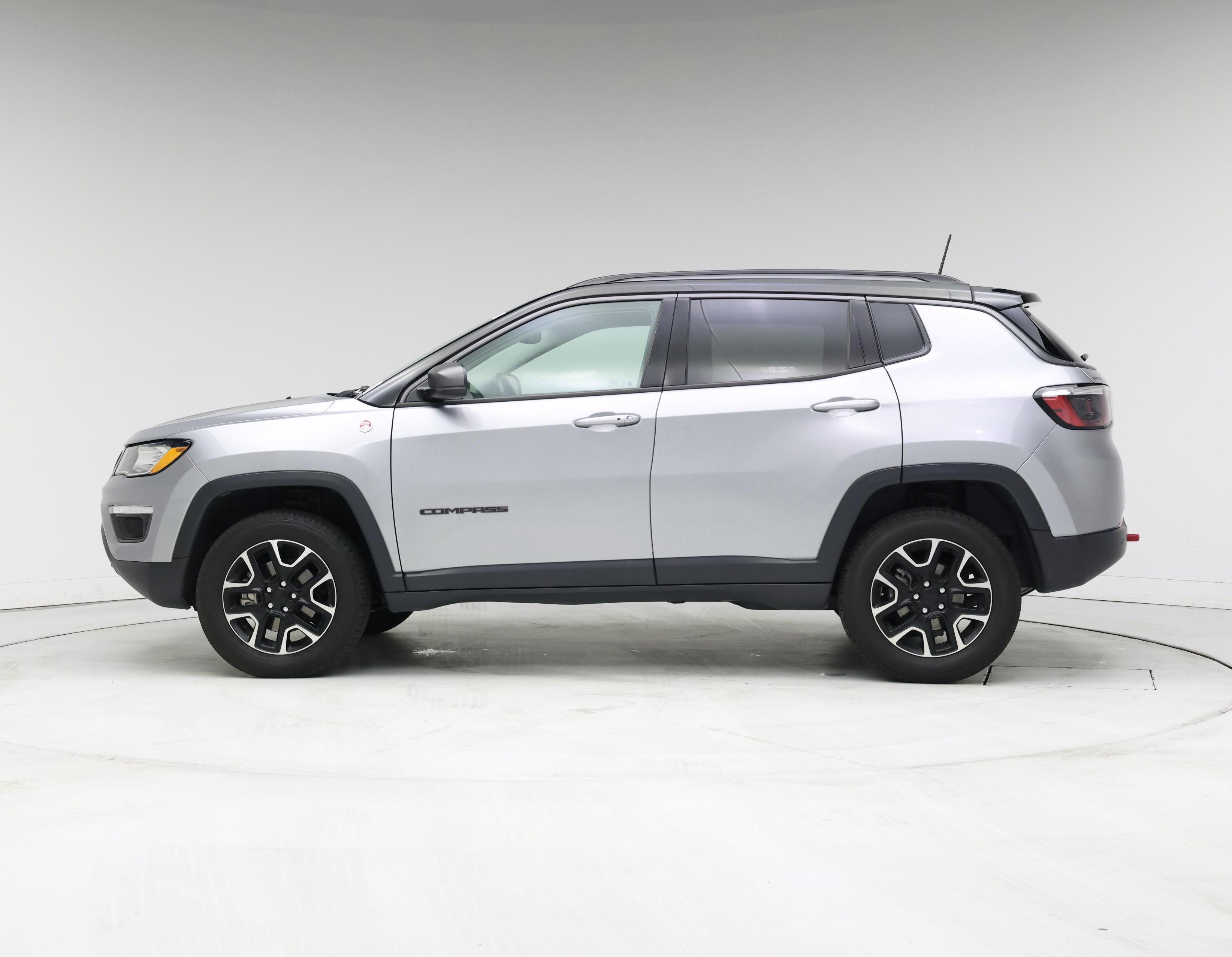 Thumbnail: 2021 Jeep Compass - 3