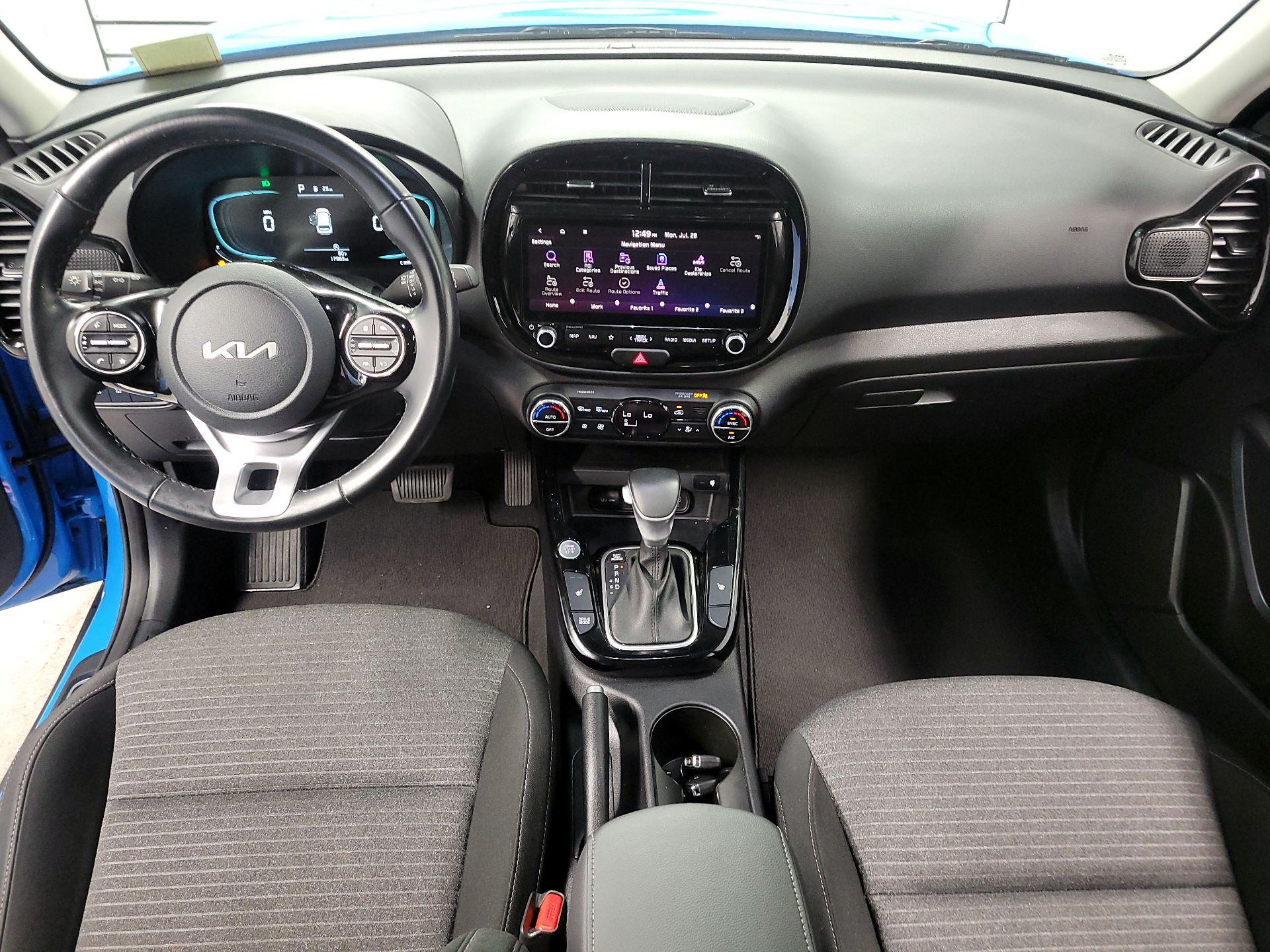 Thumbnail: 2023 Kia Soul - 9