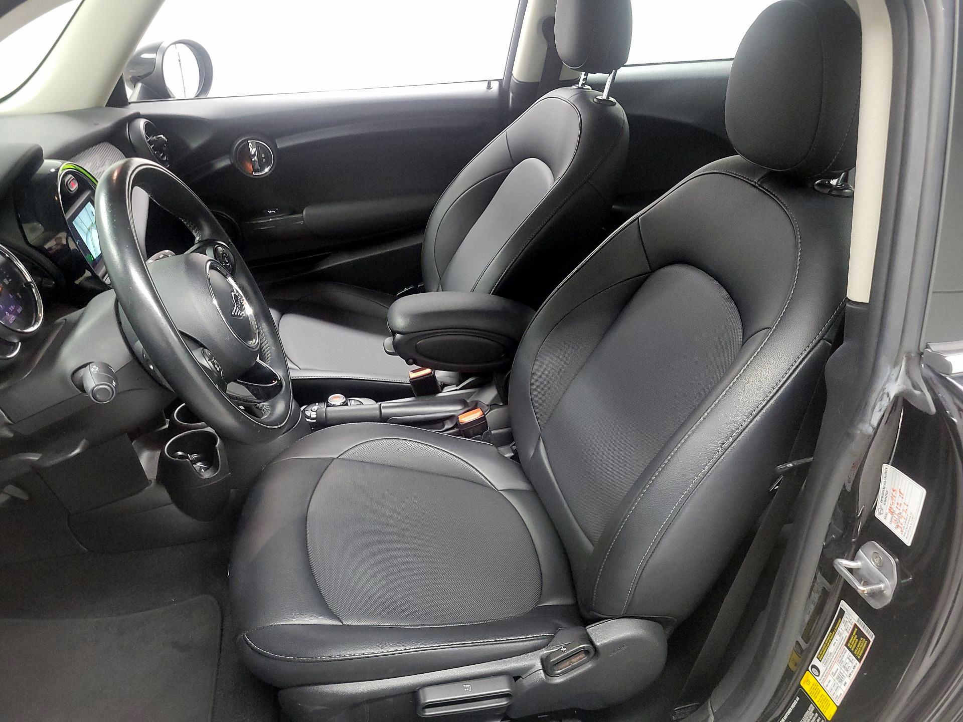 Thumbnail: 2019 MINI Cooper Hardtop - 11