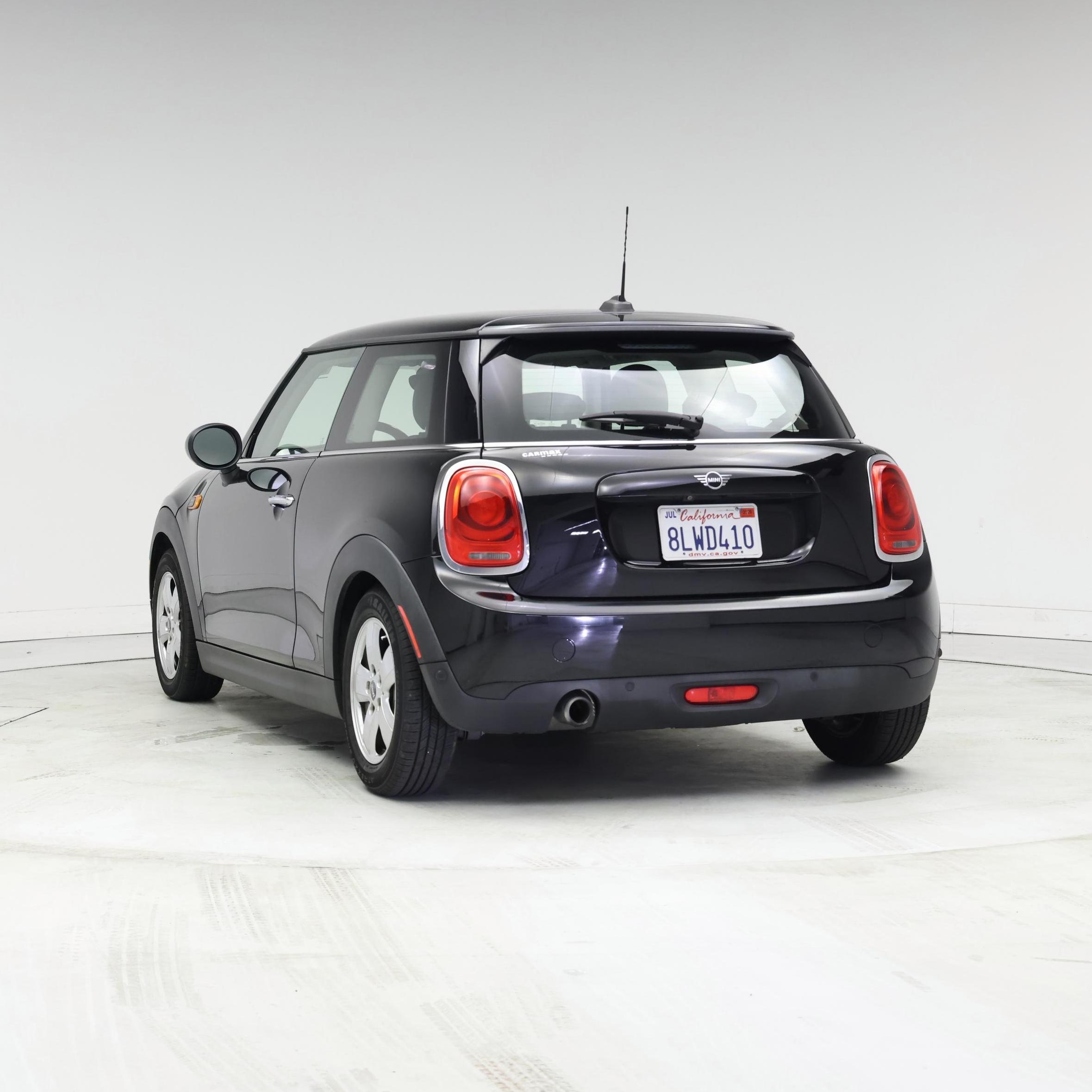 Thumbnail: 2019 MINI Cooper Hardtop - 2
