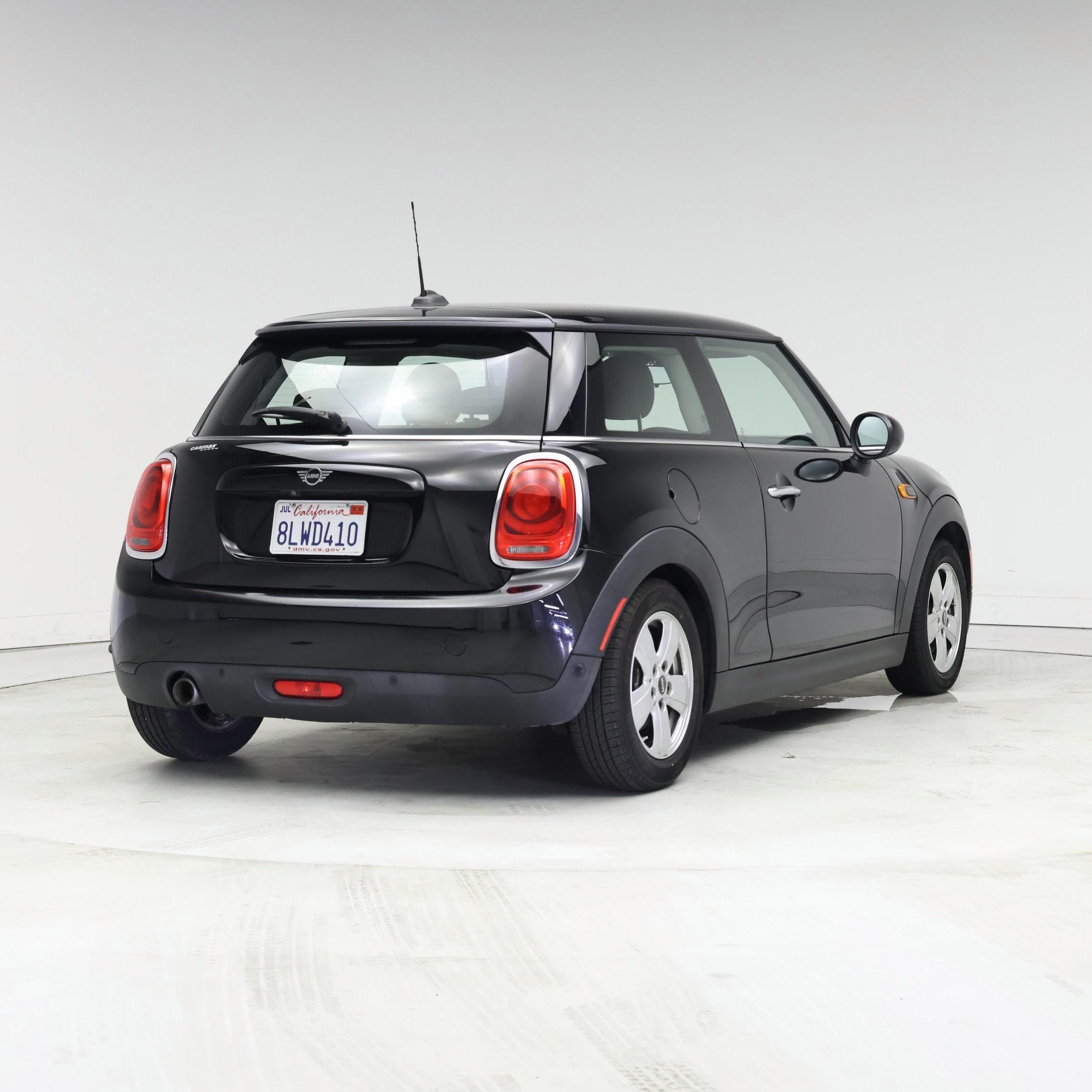 Thumbnail: 2019 MINI Cooper Hardtop - 8