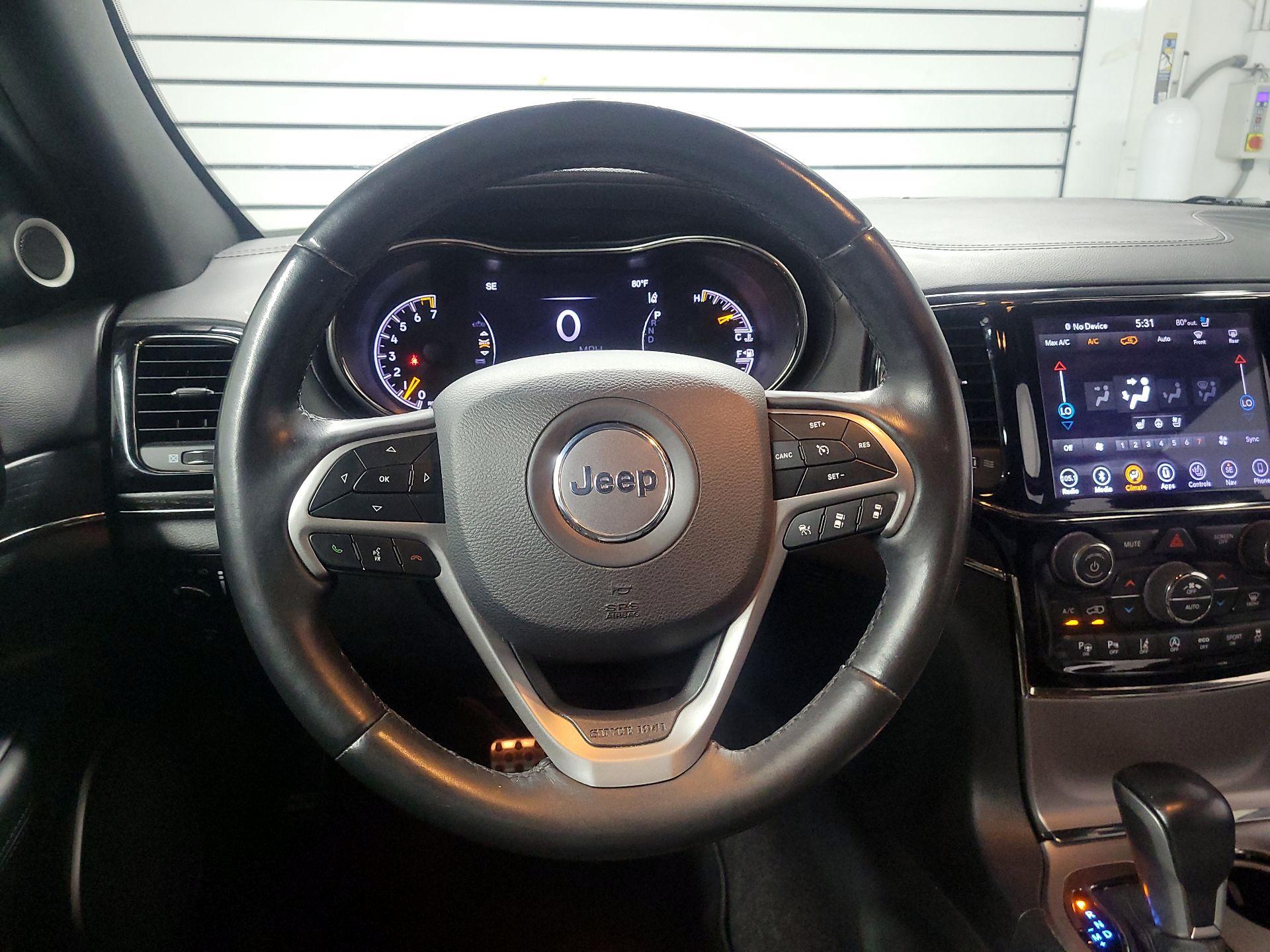 Thumbnail: 2019 Jeep Grand Cherokee - 10