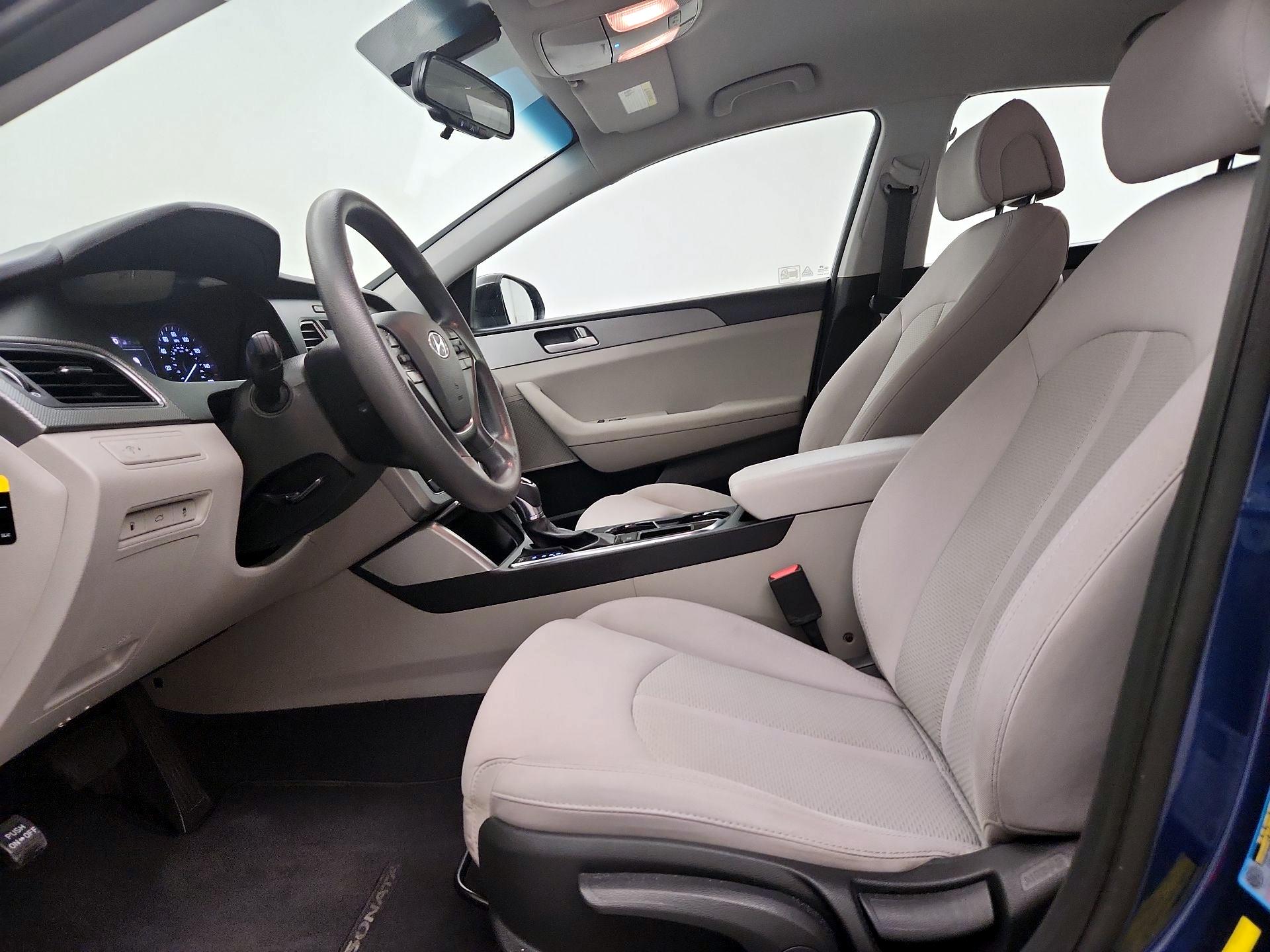 Thumbnail: 2016 Hyundai Sonata - 11