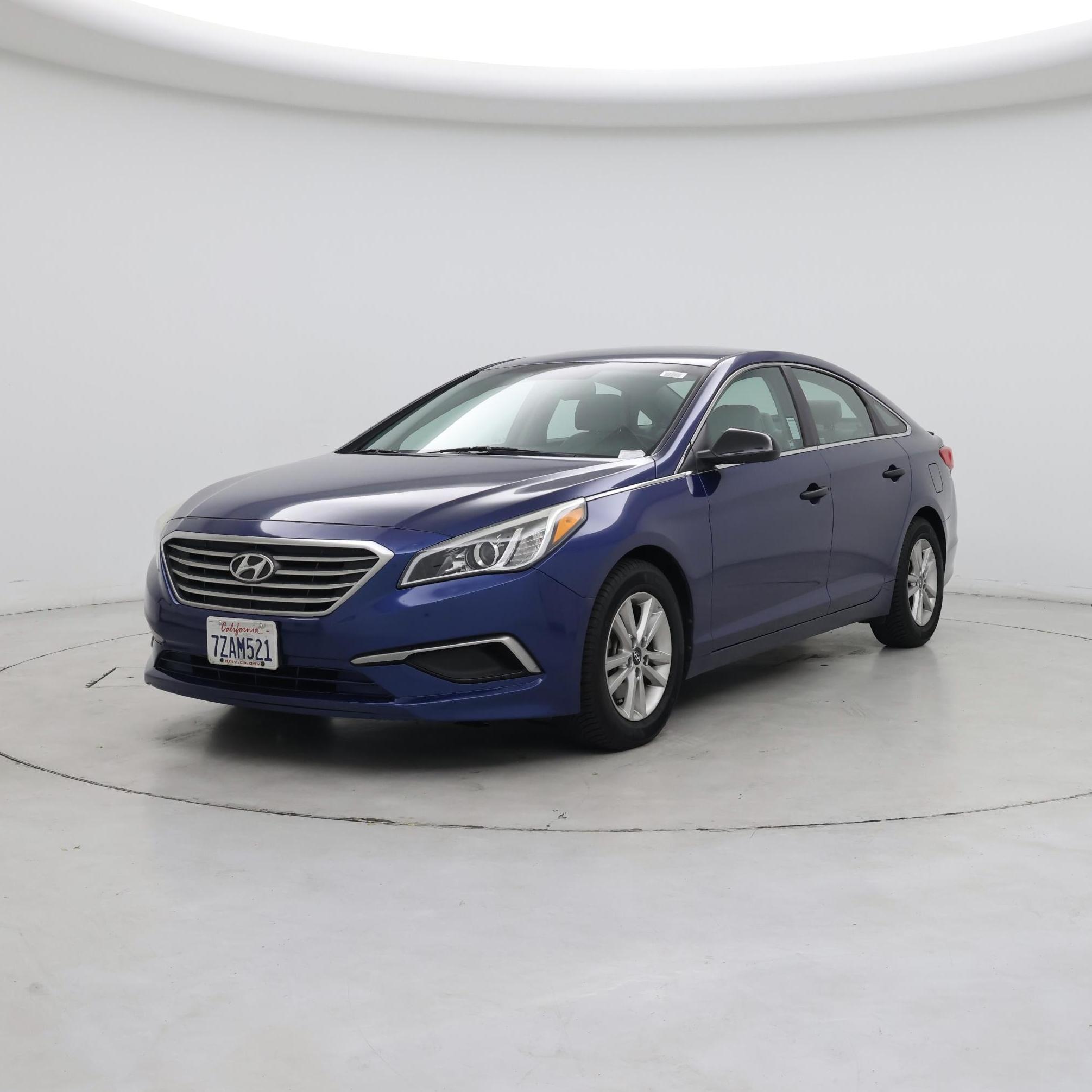 Thumbnail: 2016 Hyundai Sonata - 4